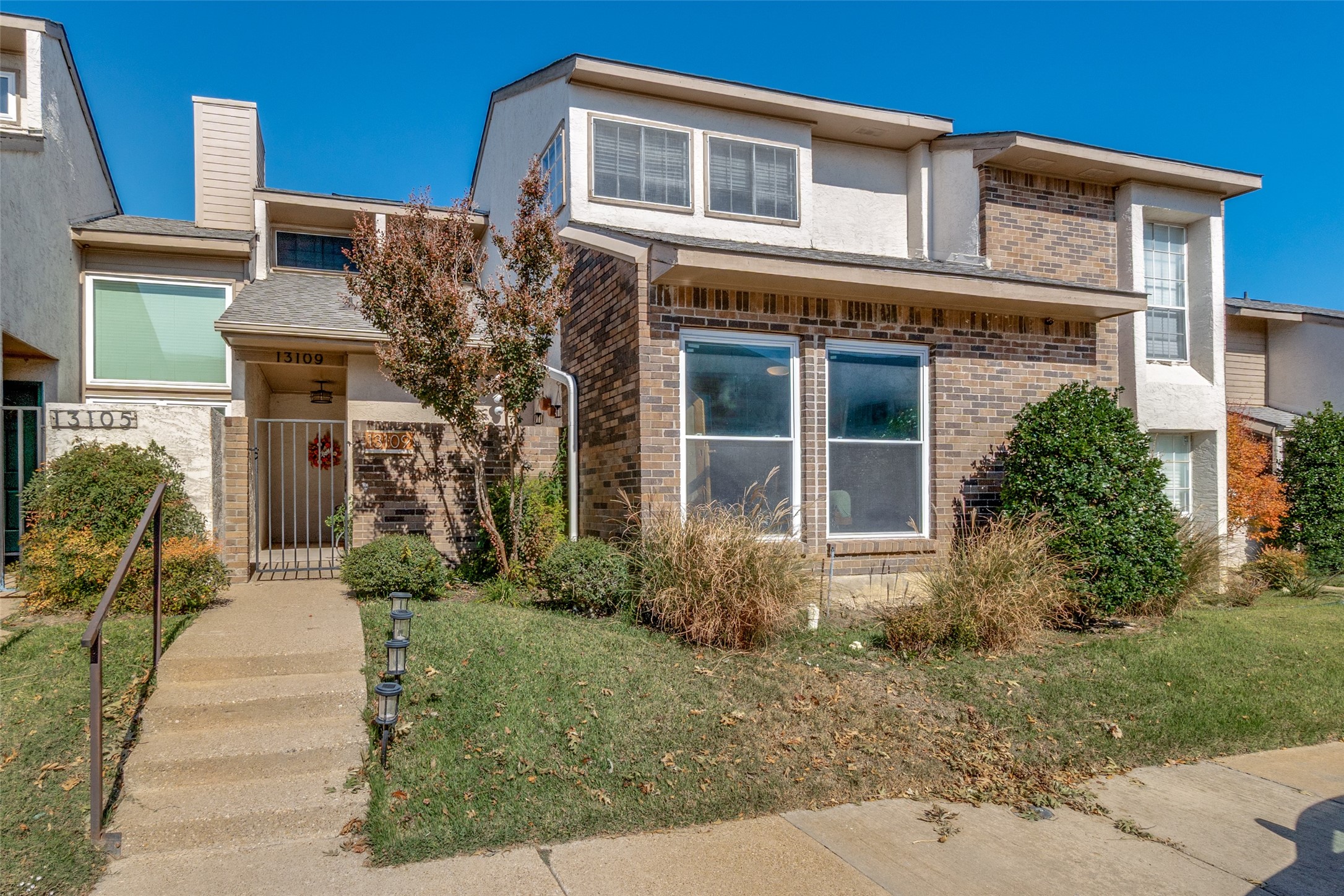 13109 Burninglog Lane