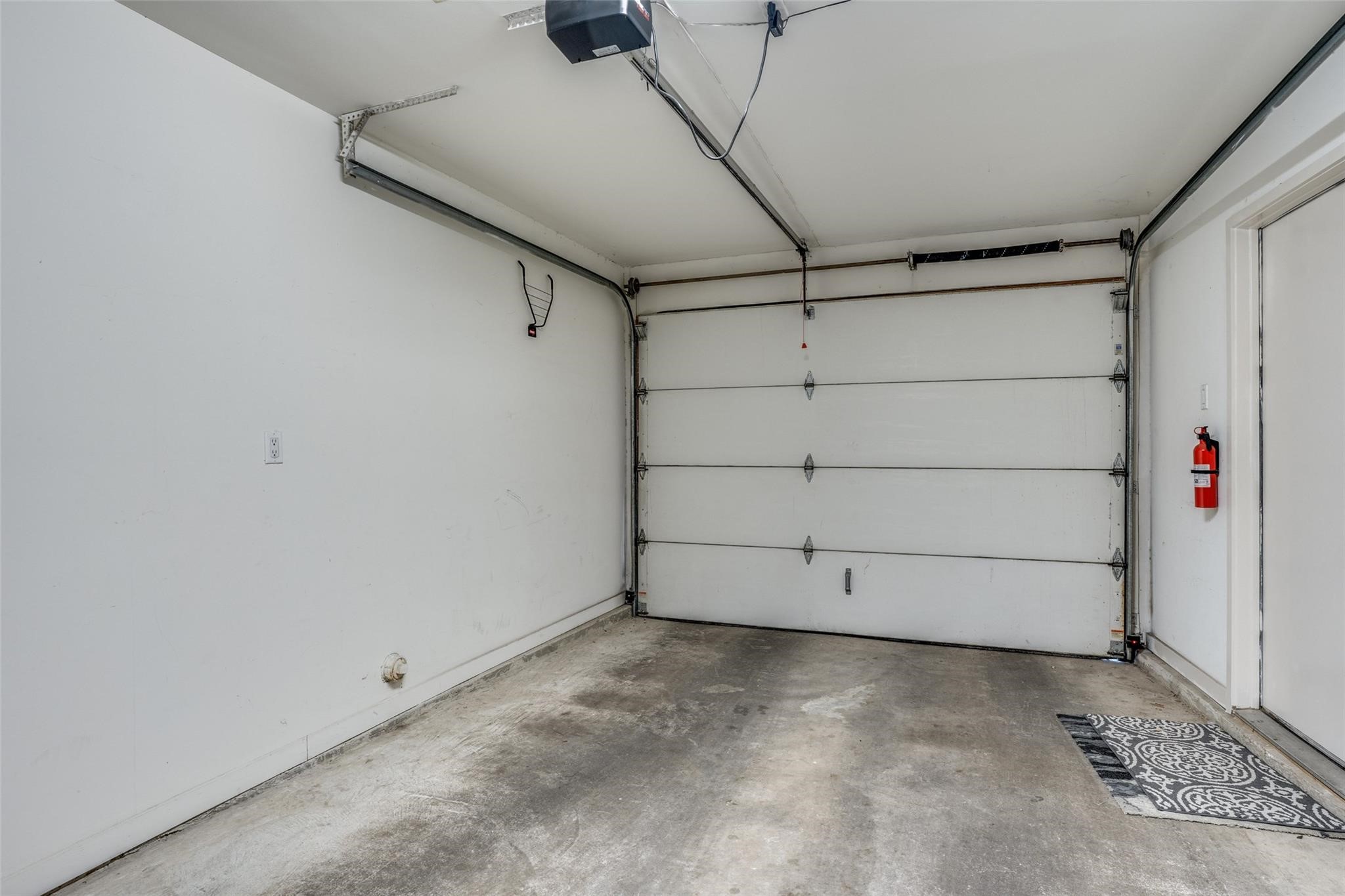 4241 Buena Vista Street 4