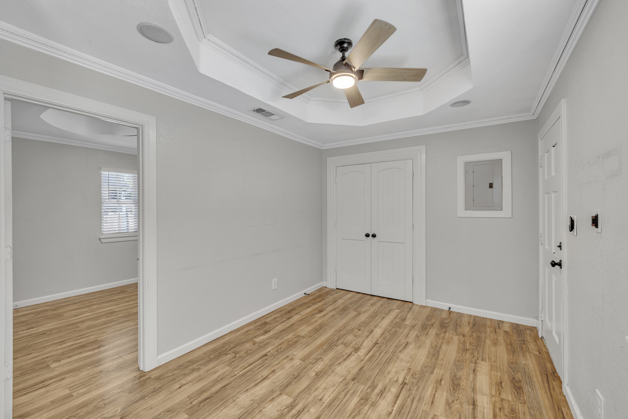 925 S Brighton Avenue