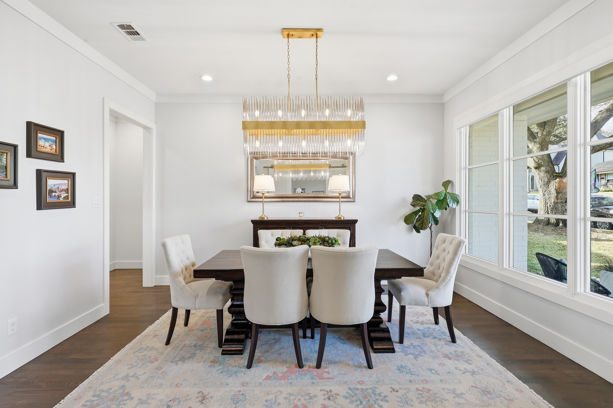 6472 Vanderbilt Avenue