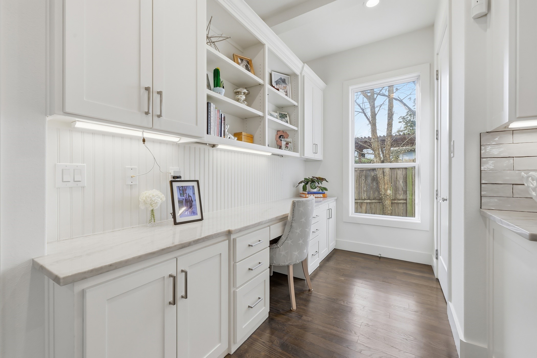 6472 Vanderbilt Avenue