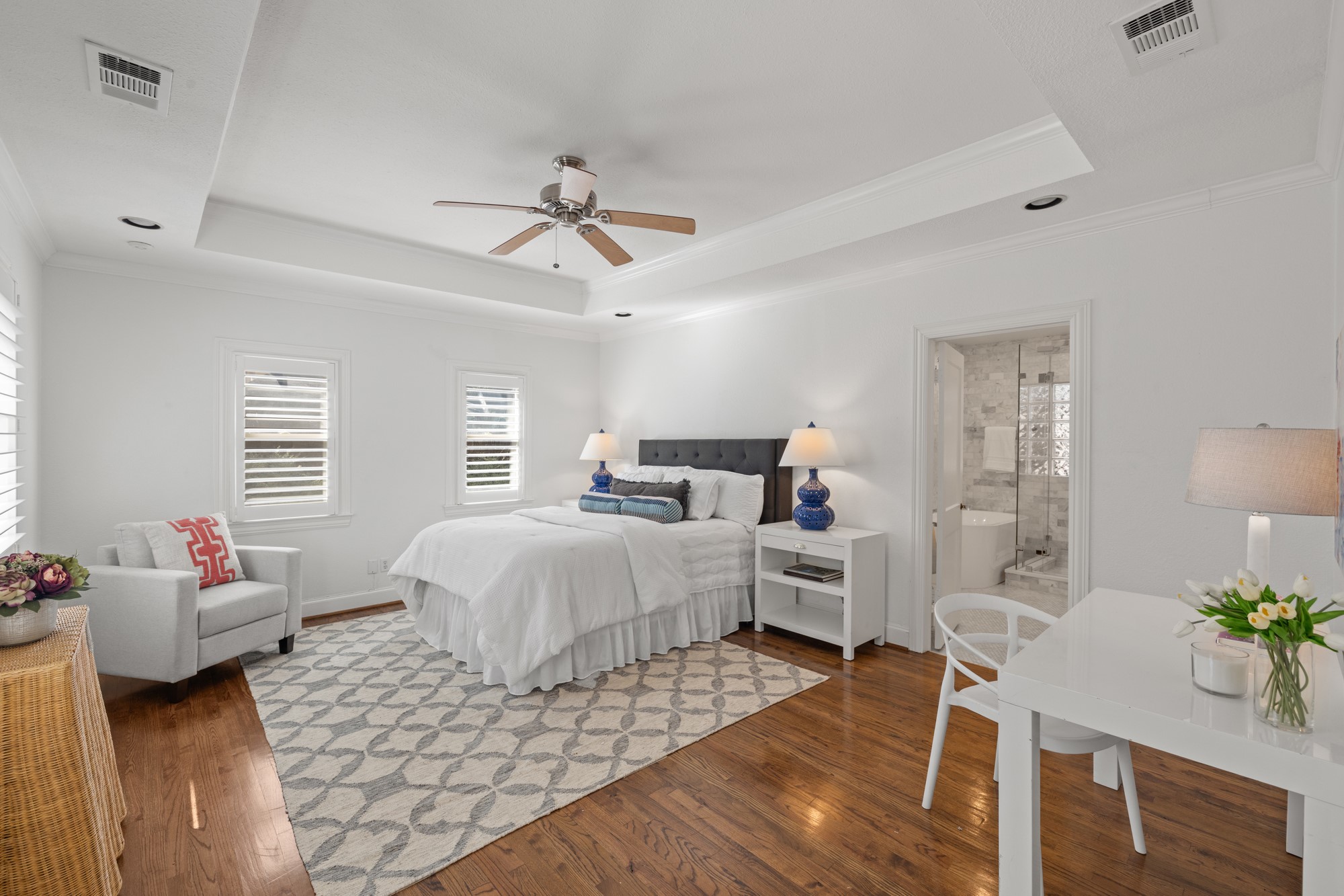 5242 Merrimac Avenue