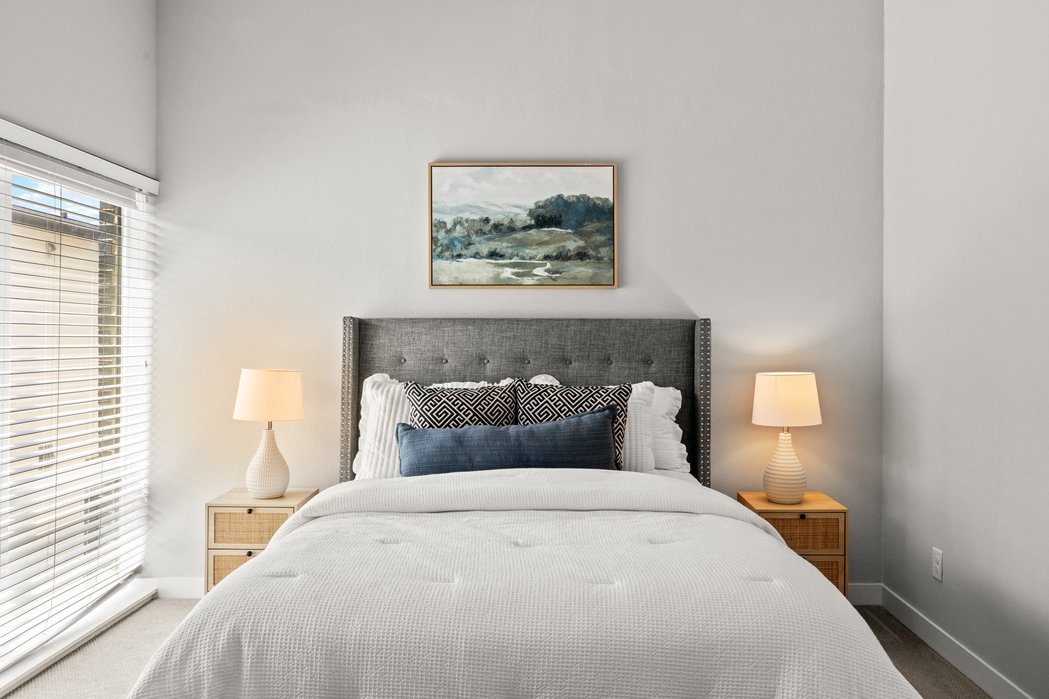 2290 N Fitzhugh Avenue 40