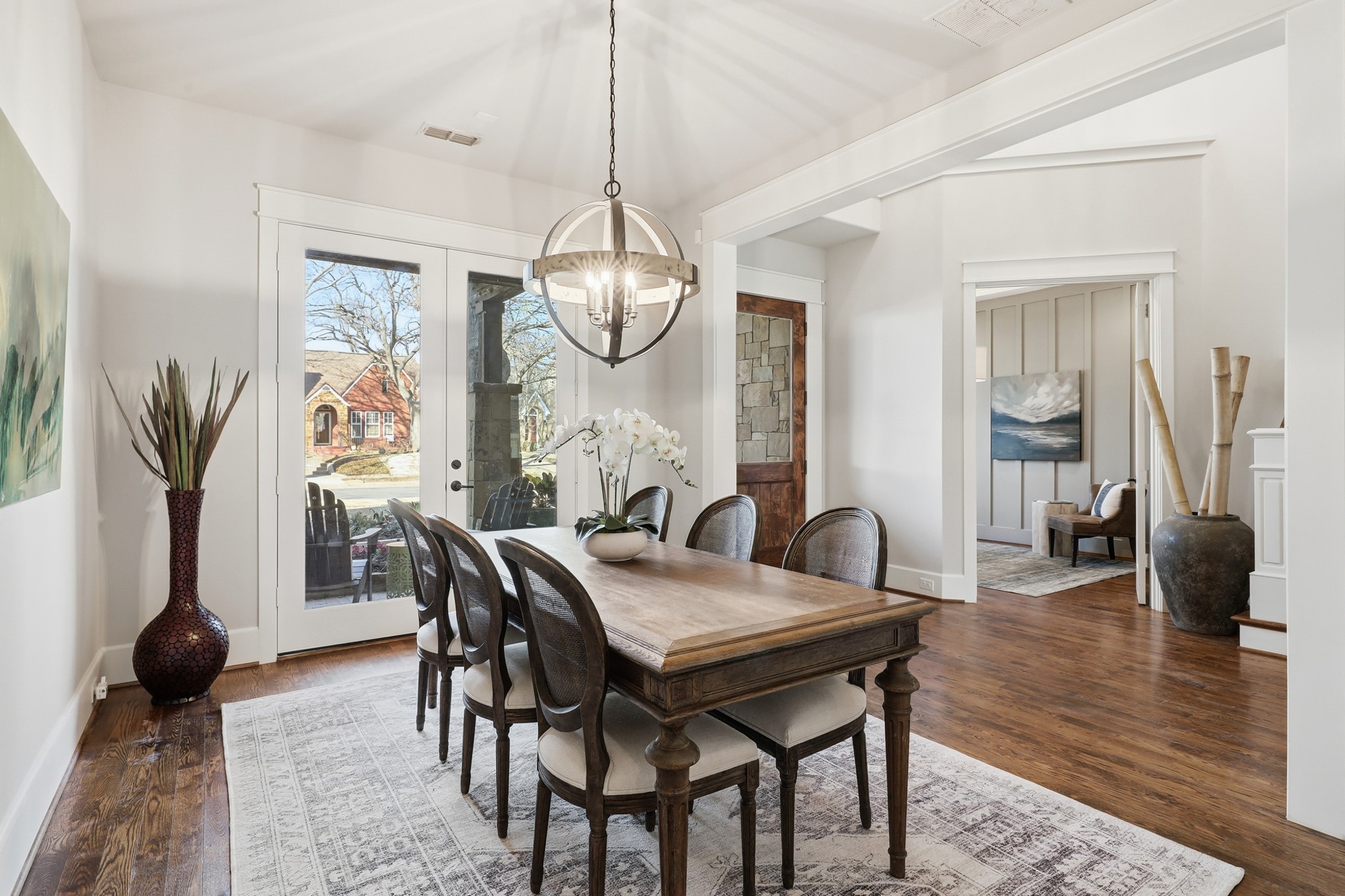 6840 Casa Loma Avenue