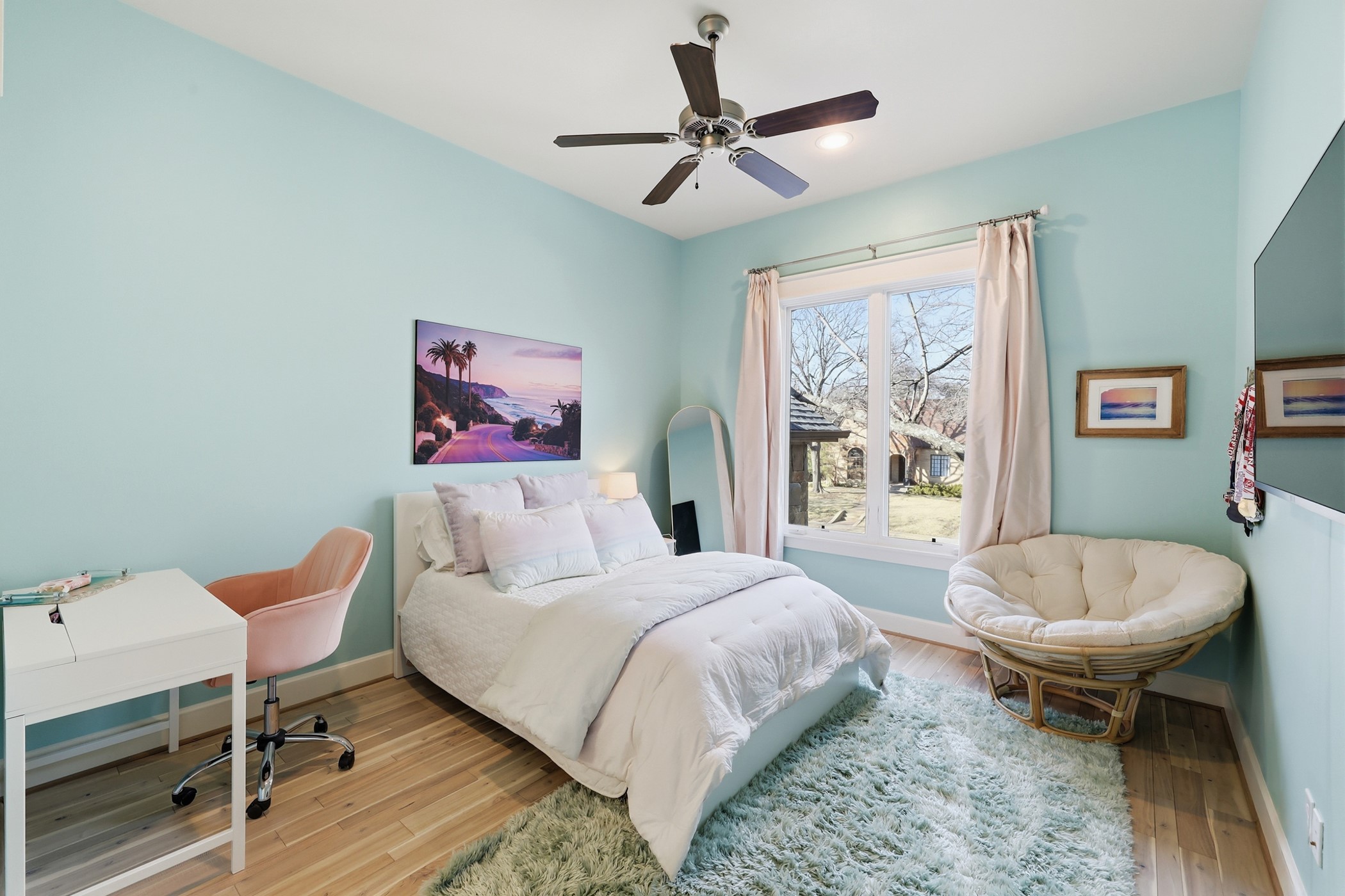 6840 Casa Loma Avenue