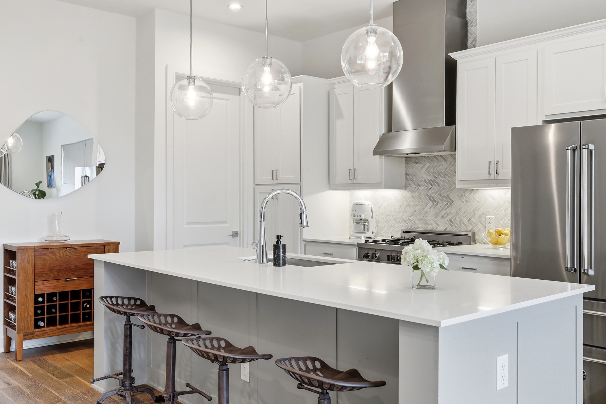 5122 Capitol Avenue 101