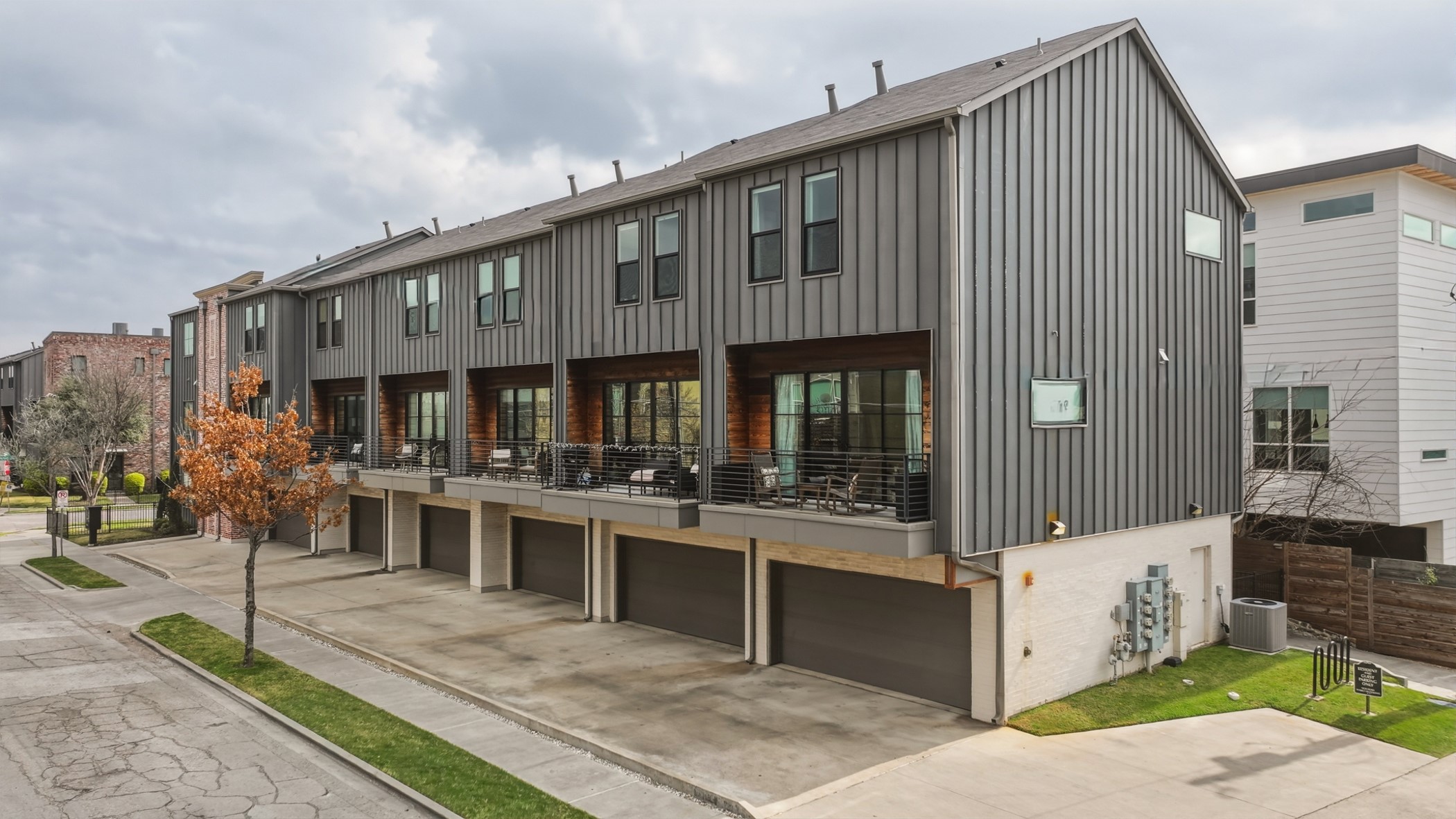 5122 Capitol Avenue 101