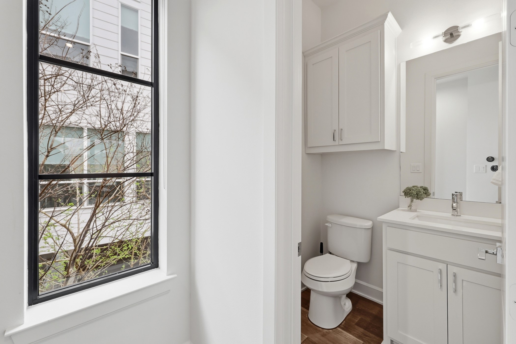 5122 Capitol Avenue 101