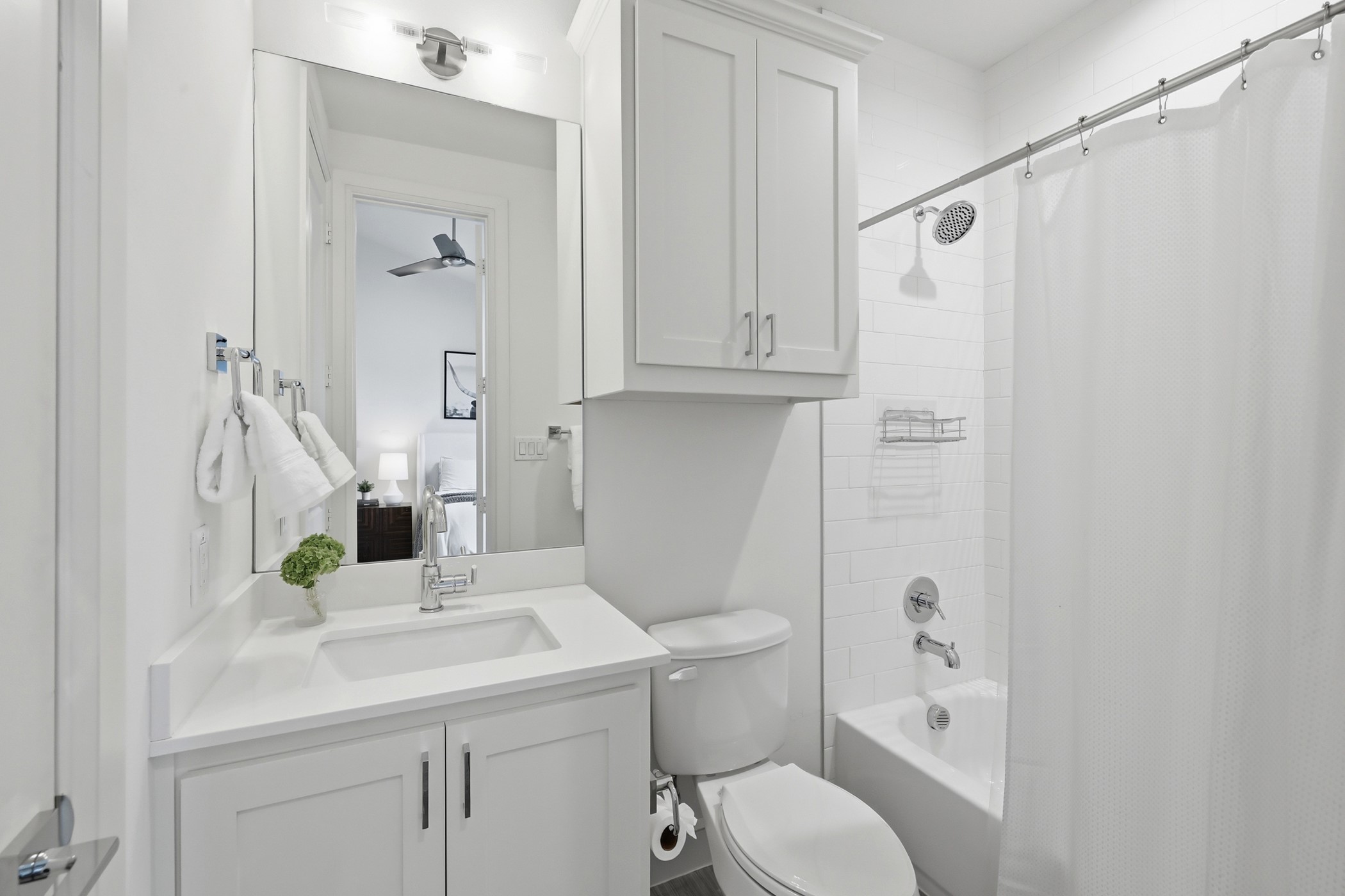 5122 Capitol Avenue 101