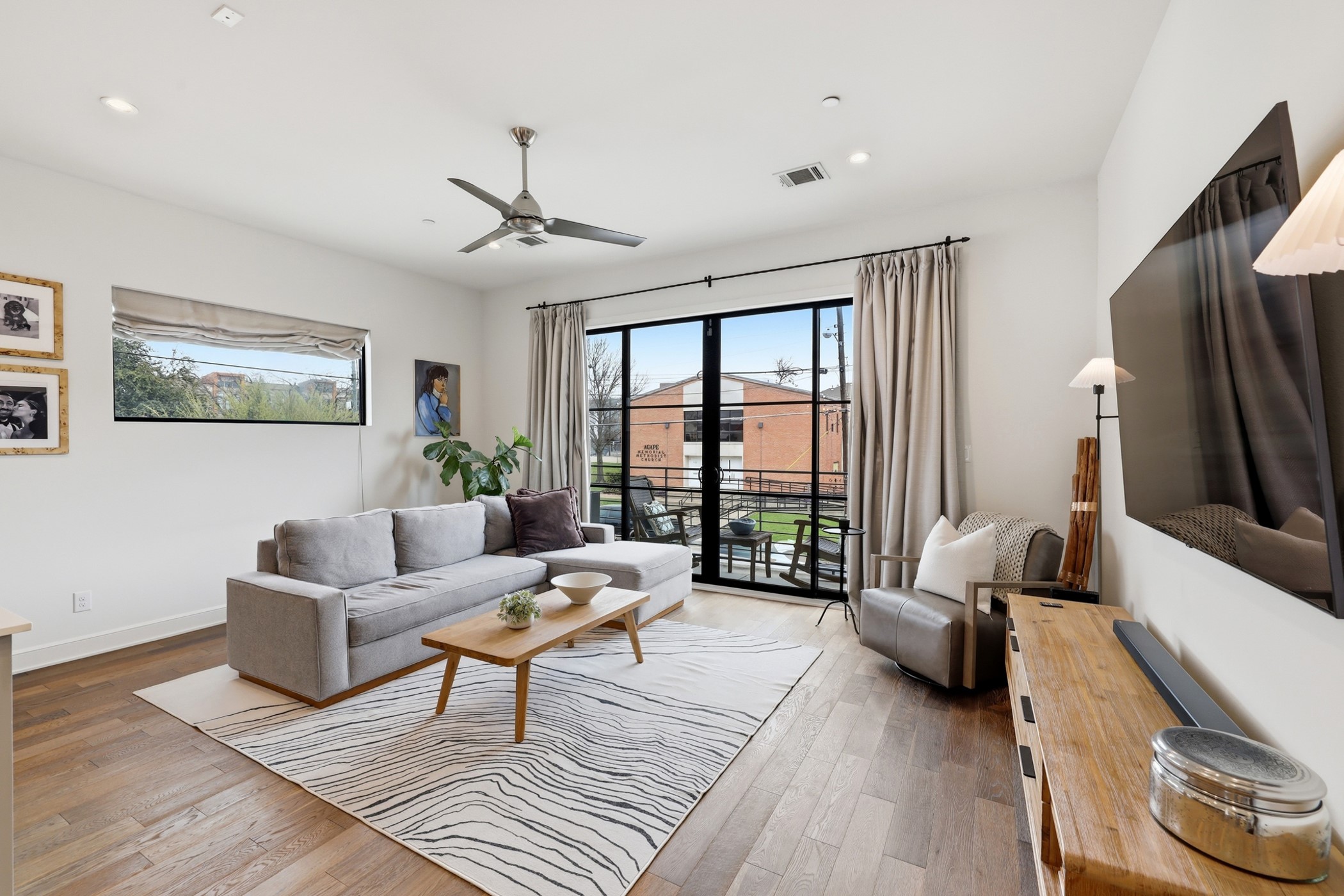 5122 Capitol Avenue 101