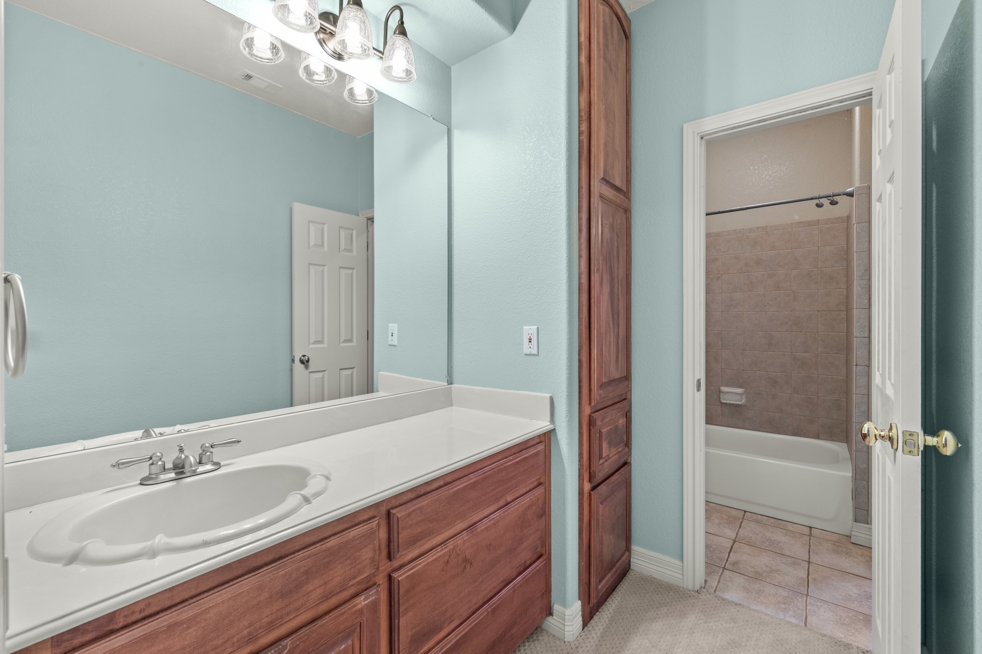 202 Harbor Landing Drive