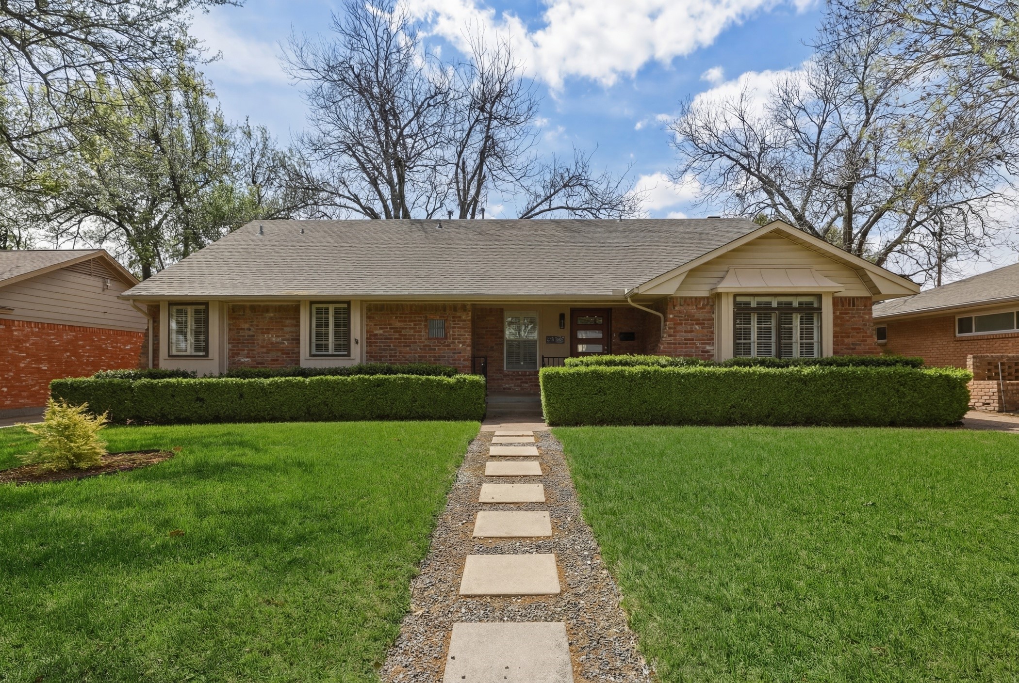 6338 Town Hill Lane