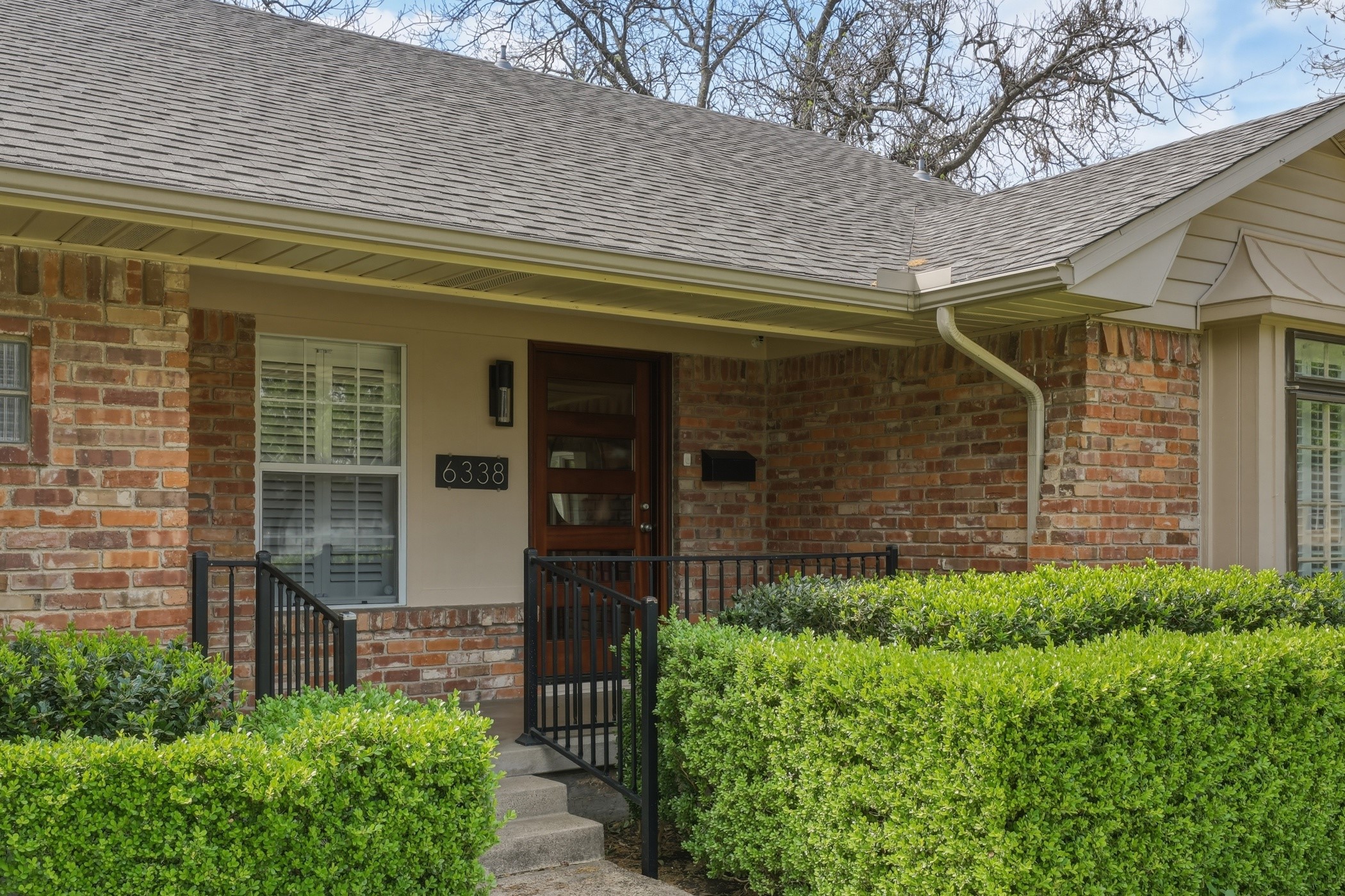 6338 Town Hill Lane