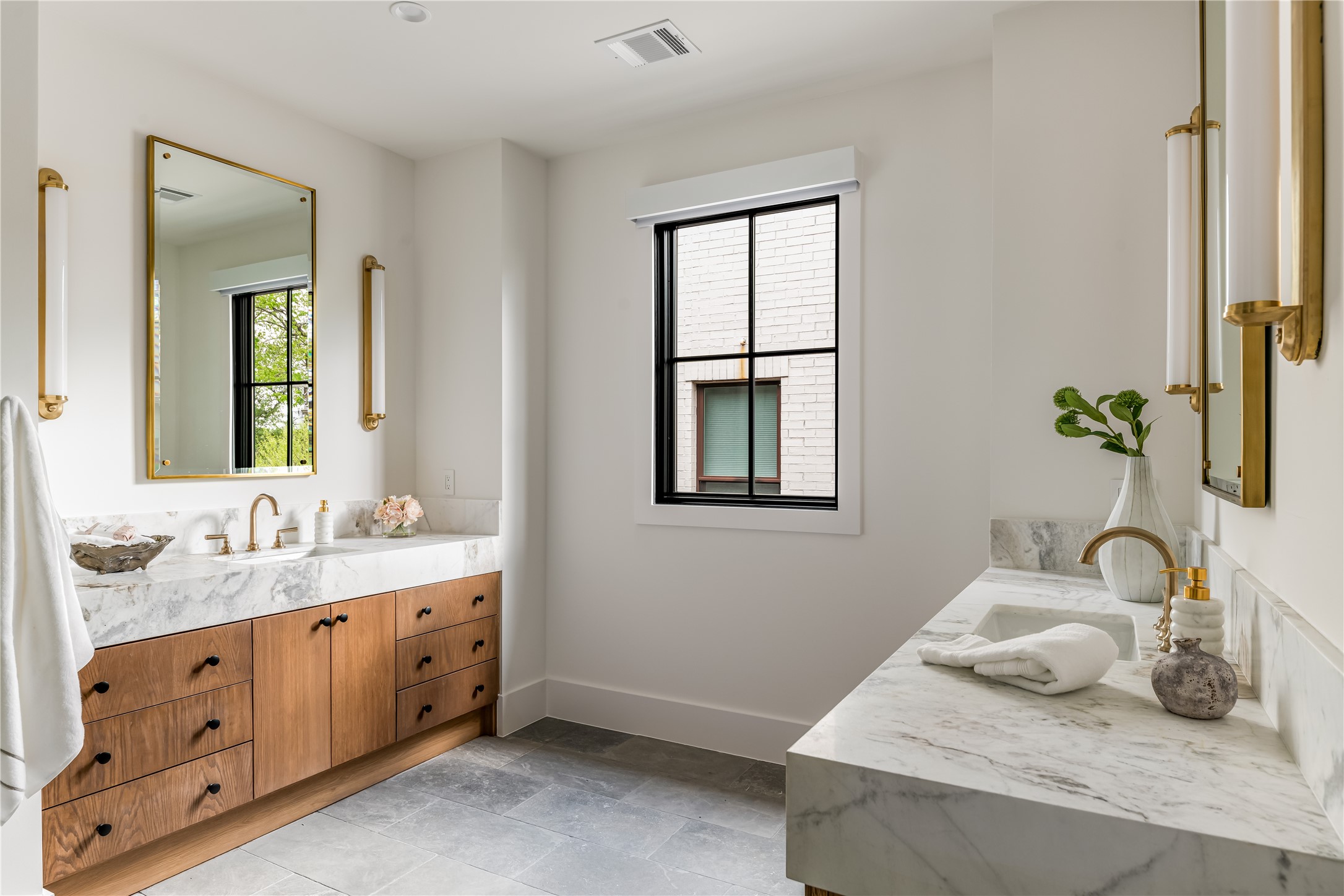 6834 Northridge Drive