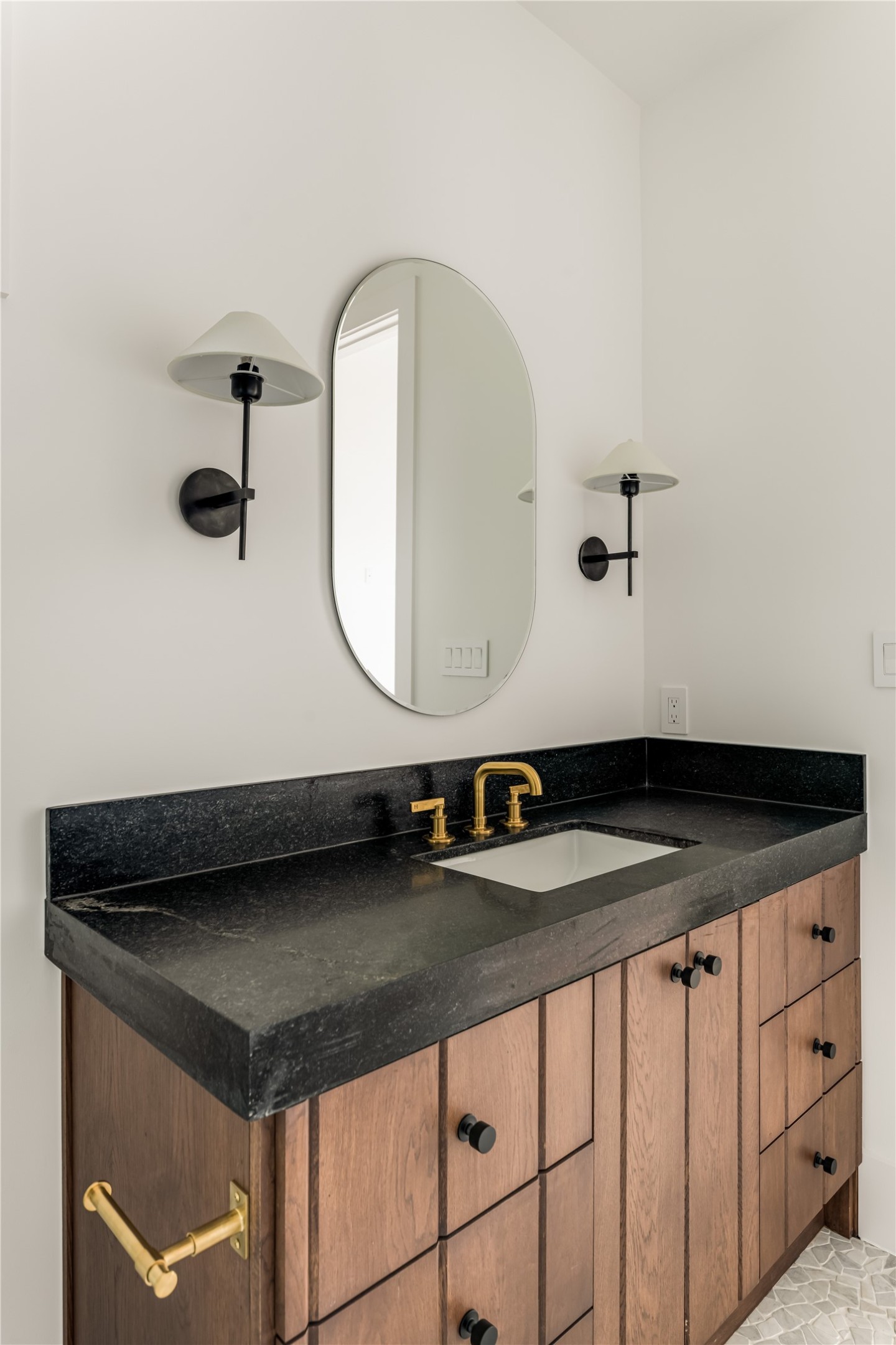 6834 Northridge Drive