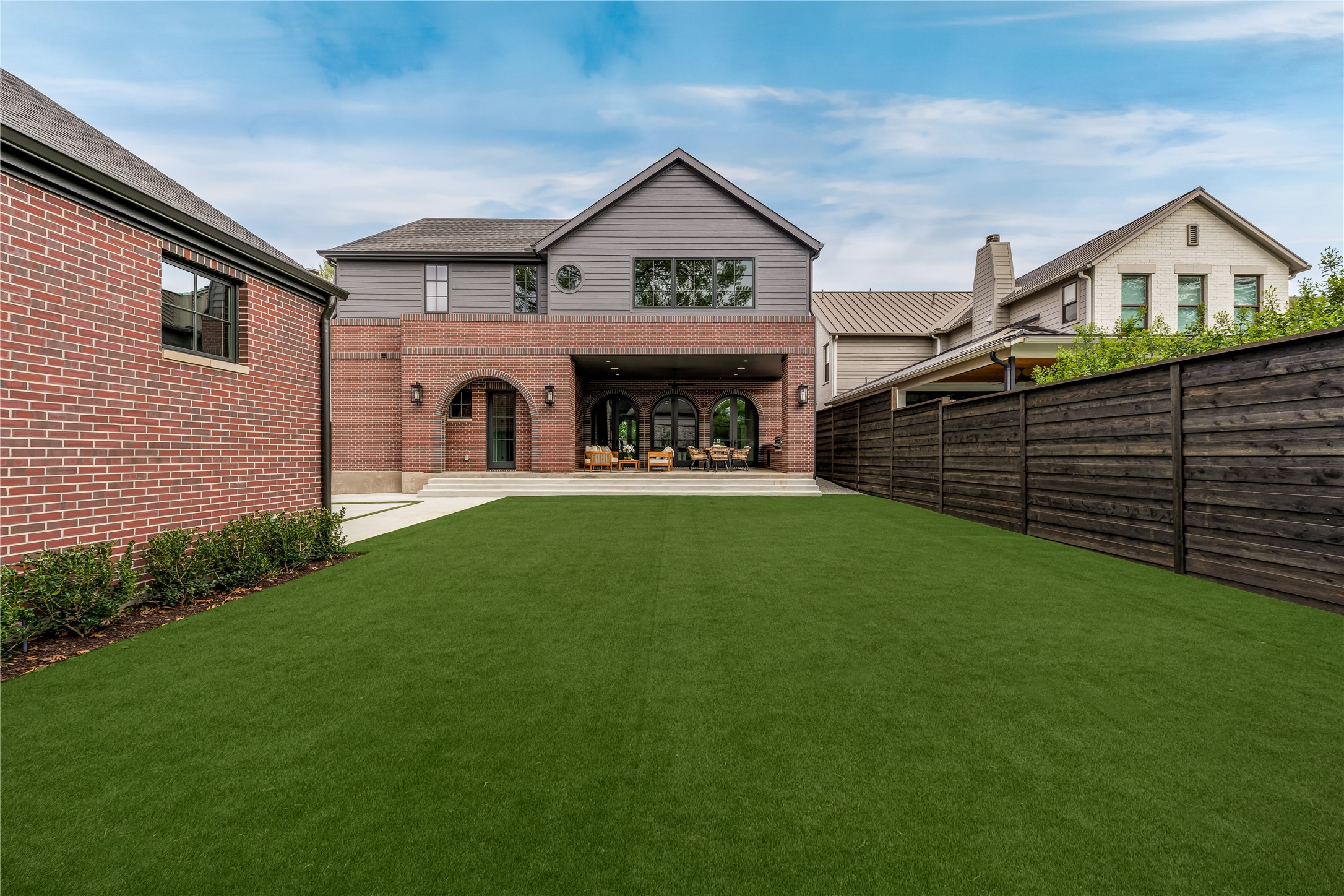 6834 Northridge Drive