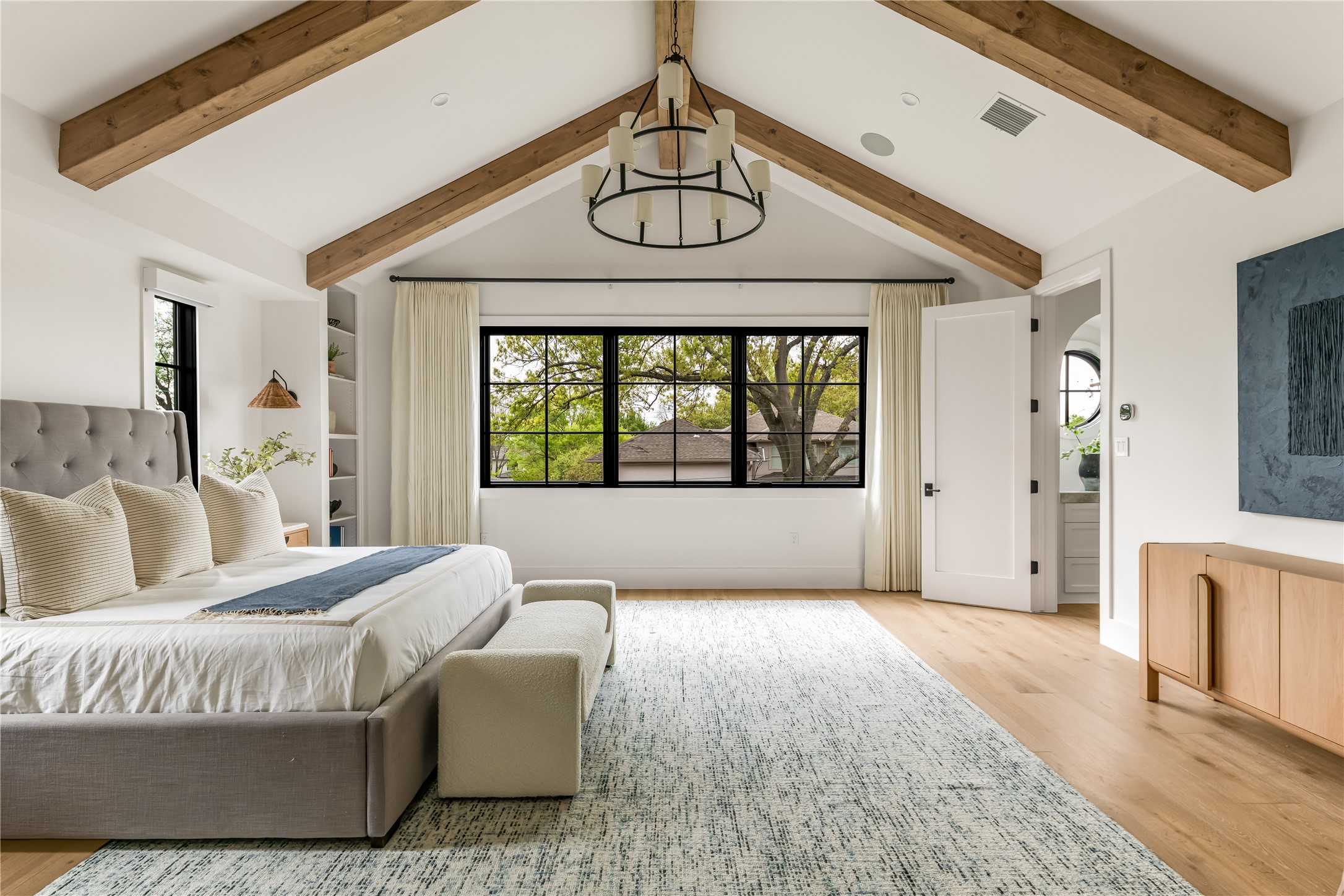 6834 Northridge Drive