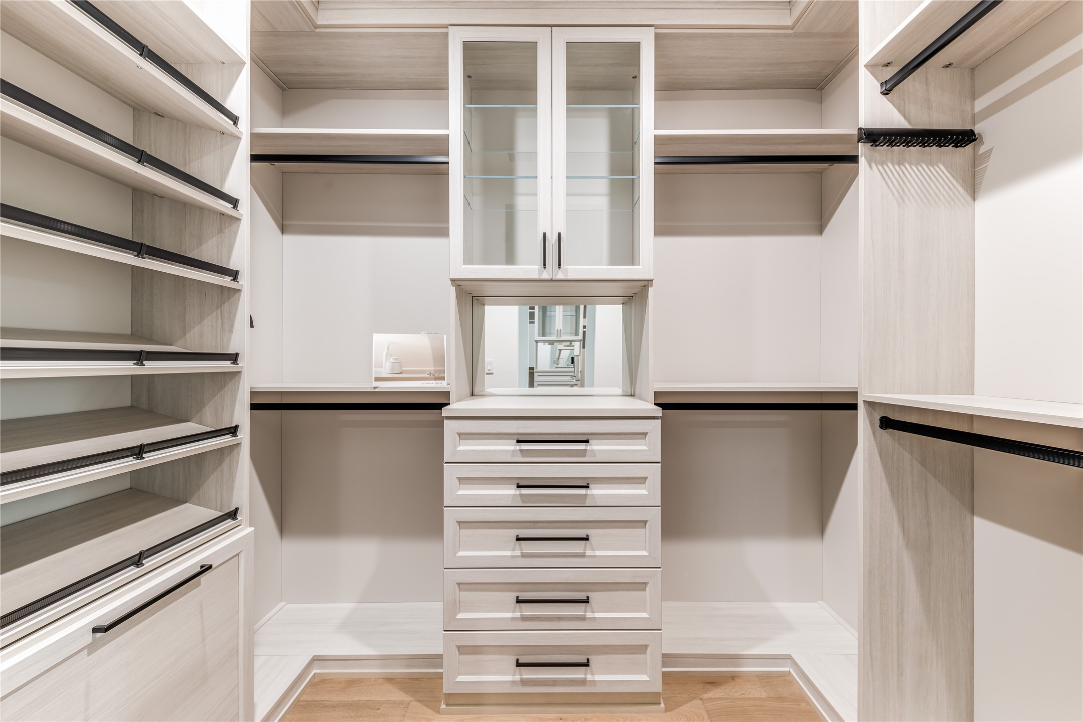 6834 Northridge Drive