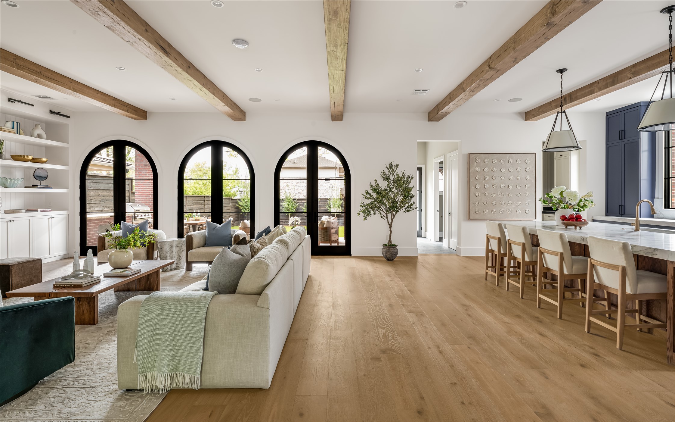 6834 Northridge Drive