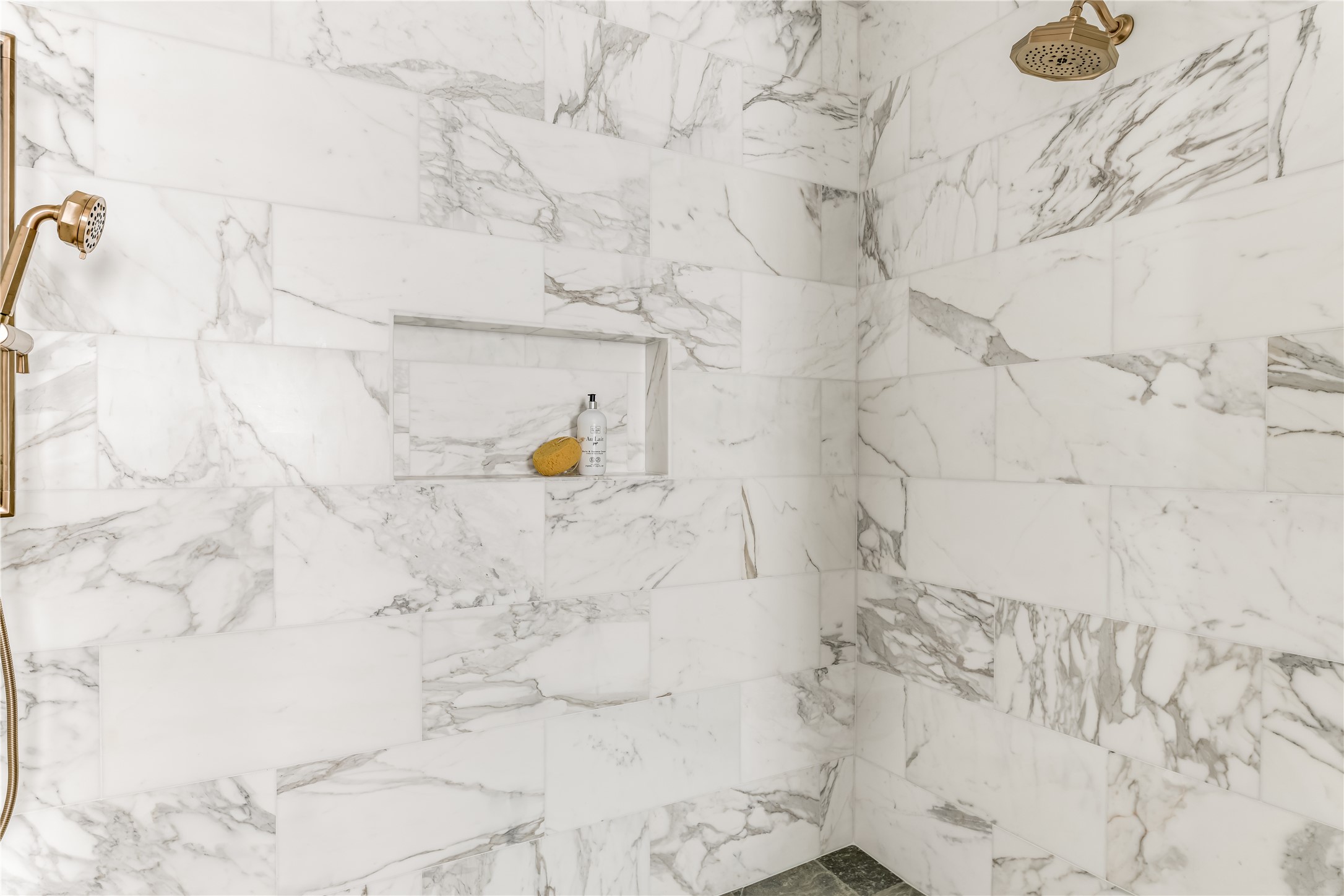 6834 Northridge Drive