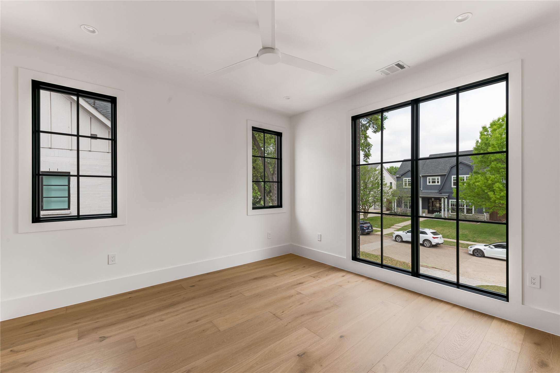 6834 Northridge Drive