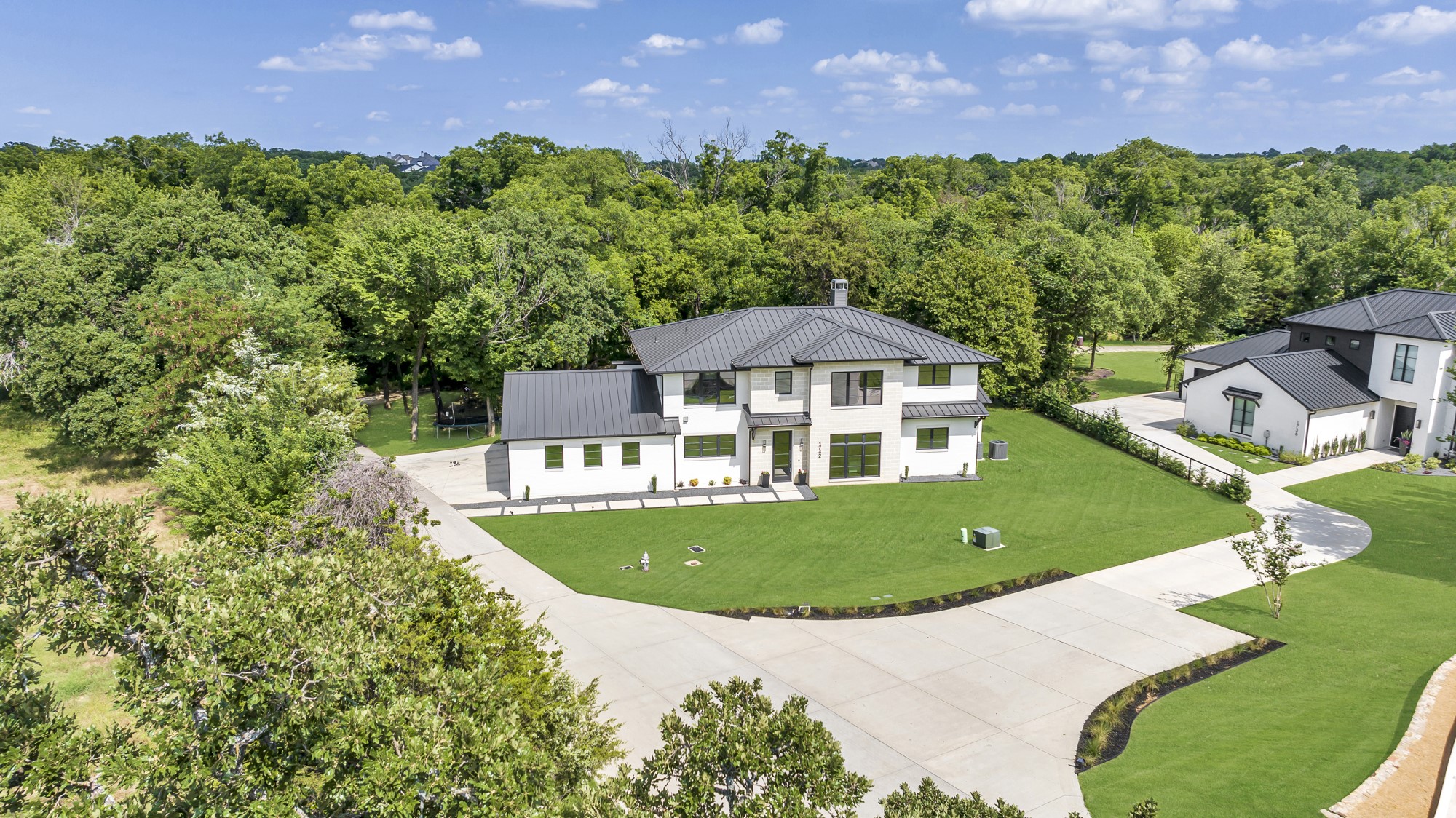 1742 Magner Way