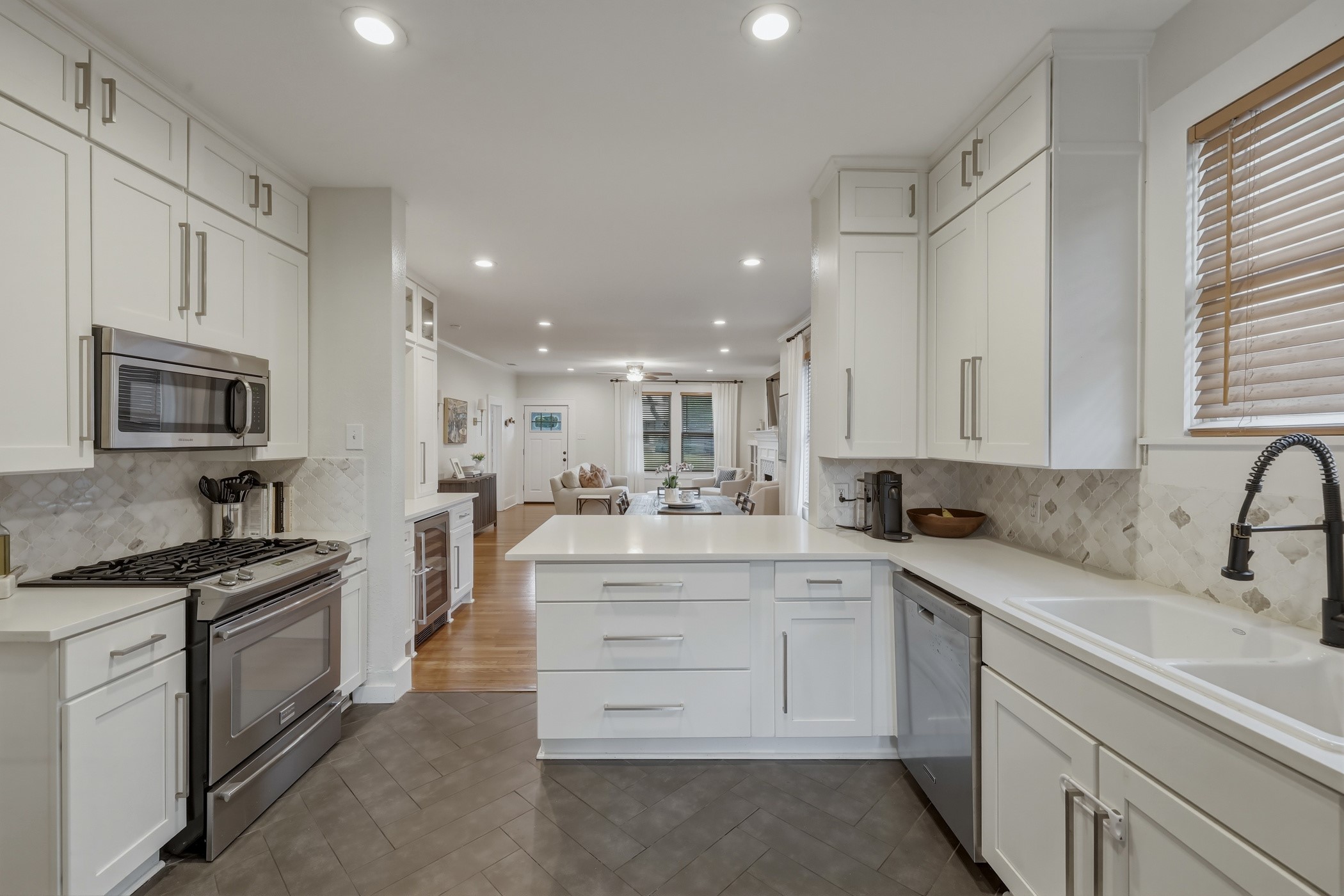 5519 Richmond Avenue