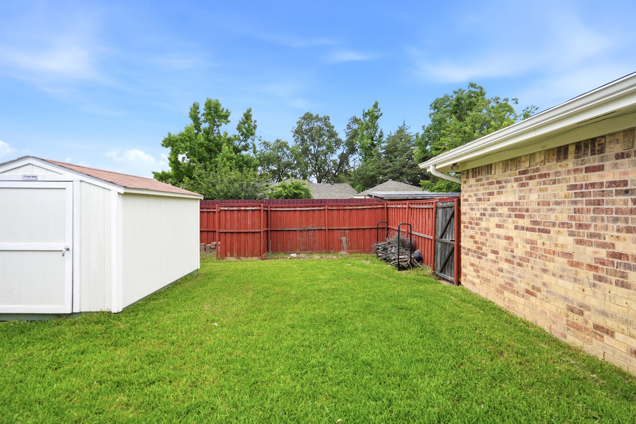 602 Brittany Drive