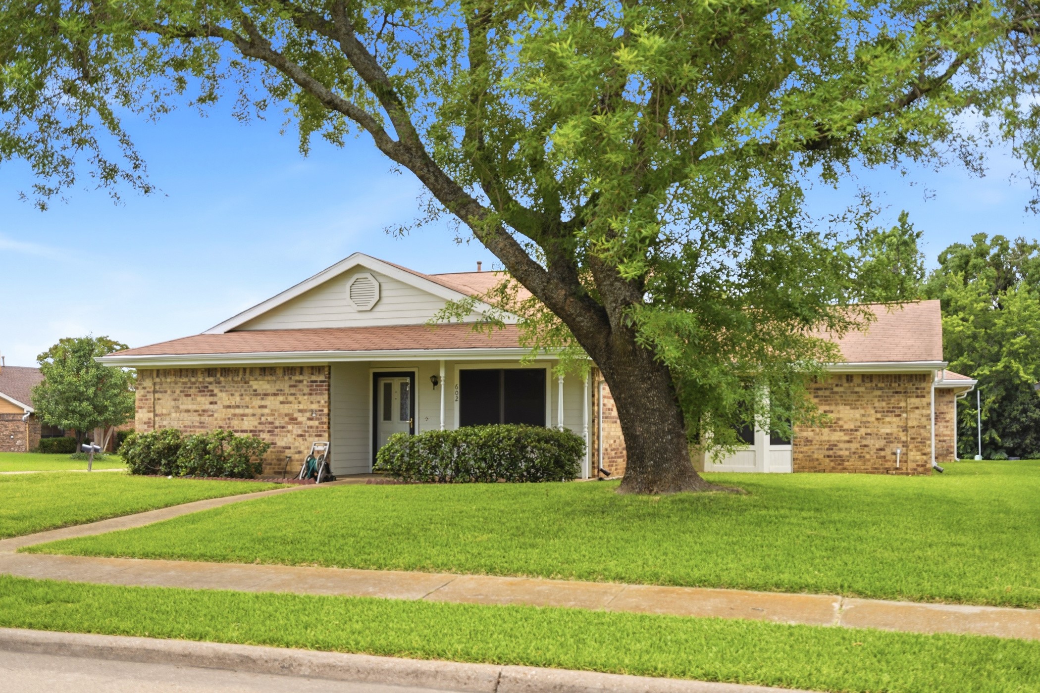 602 Brittany Drive