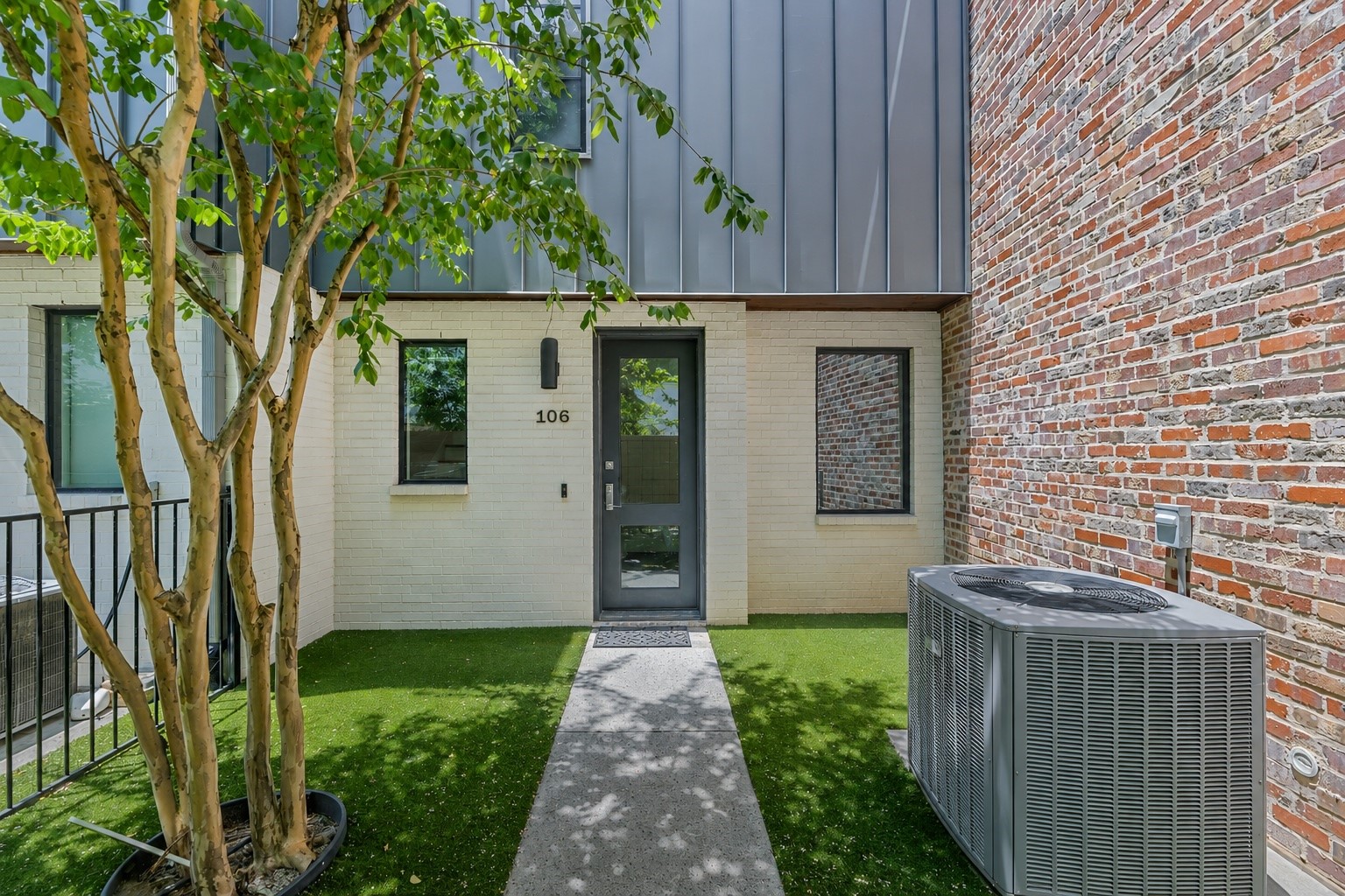 5122 Capitol Avenue 106
