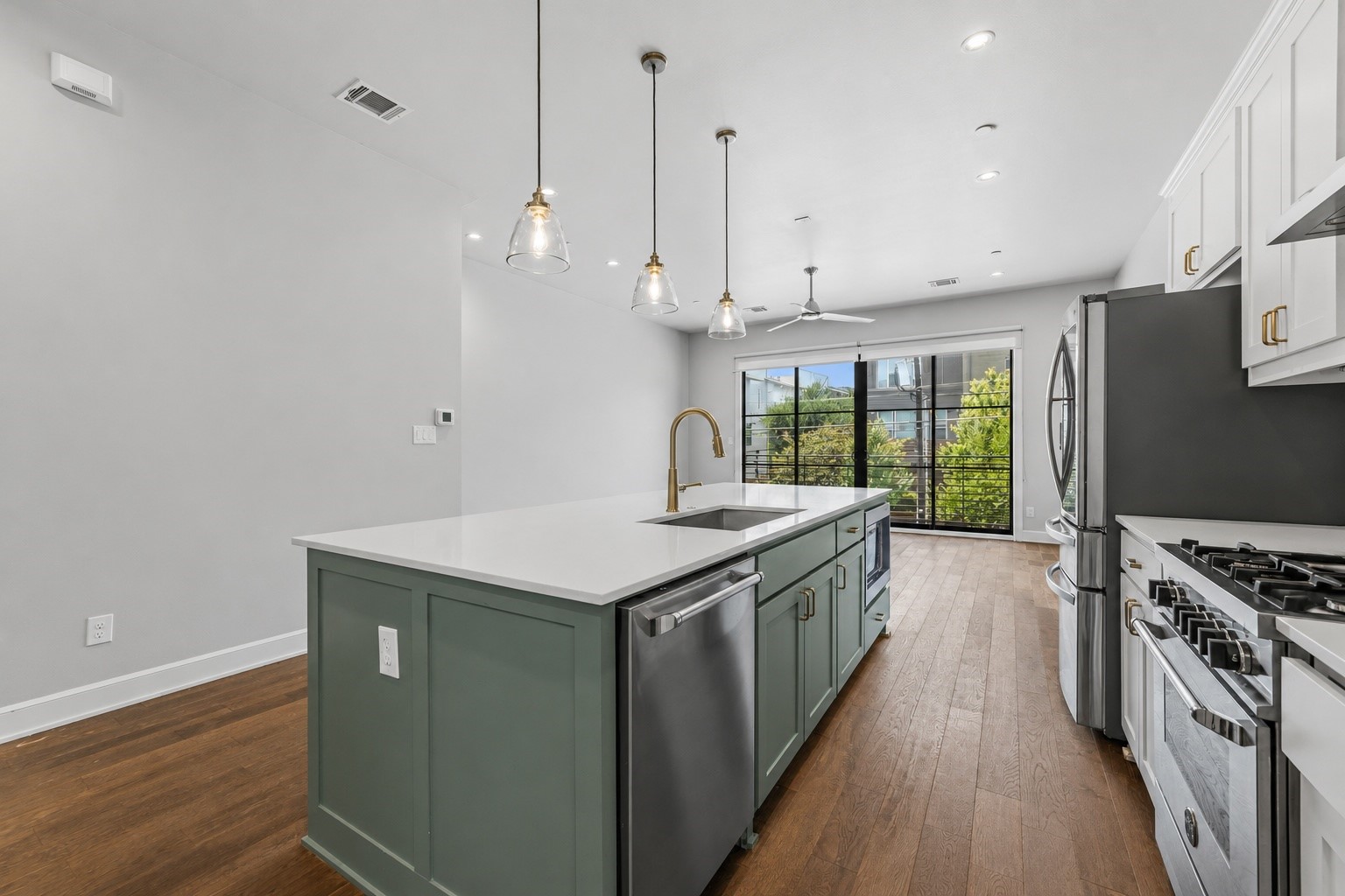 5122 Capitol Avenue 106