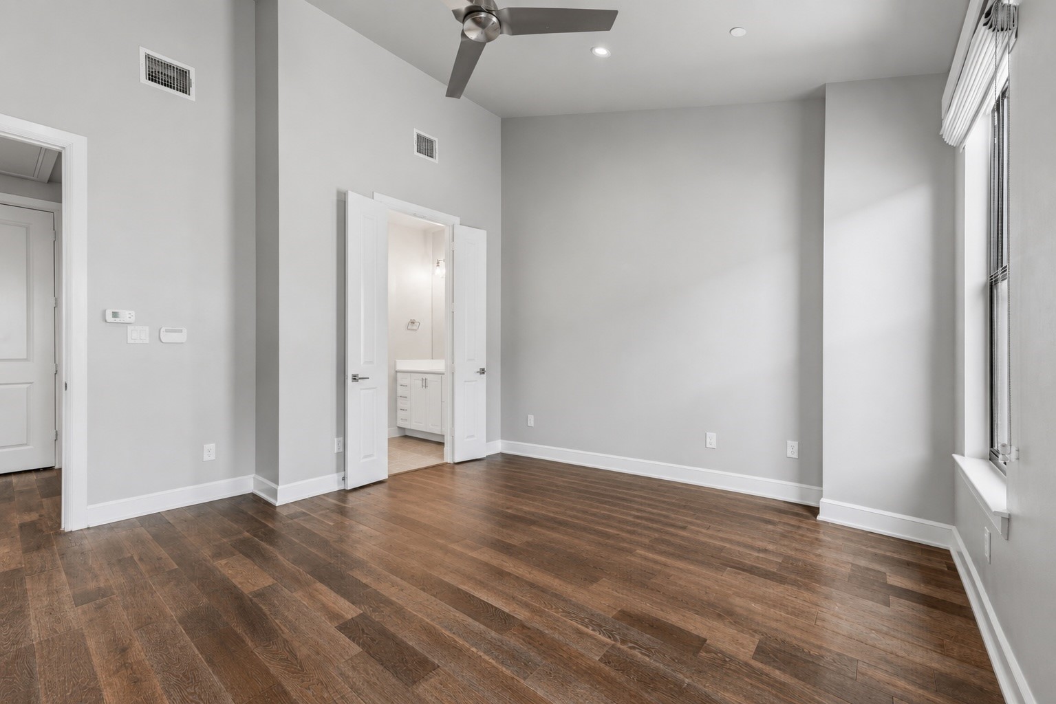 5122 Capitol Avenue 106