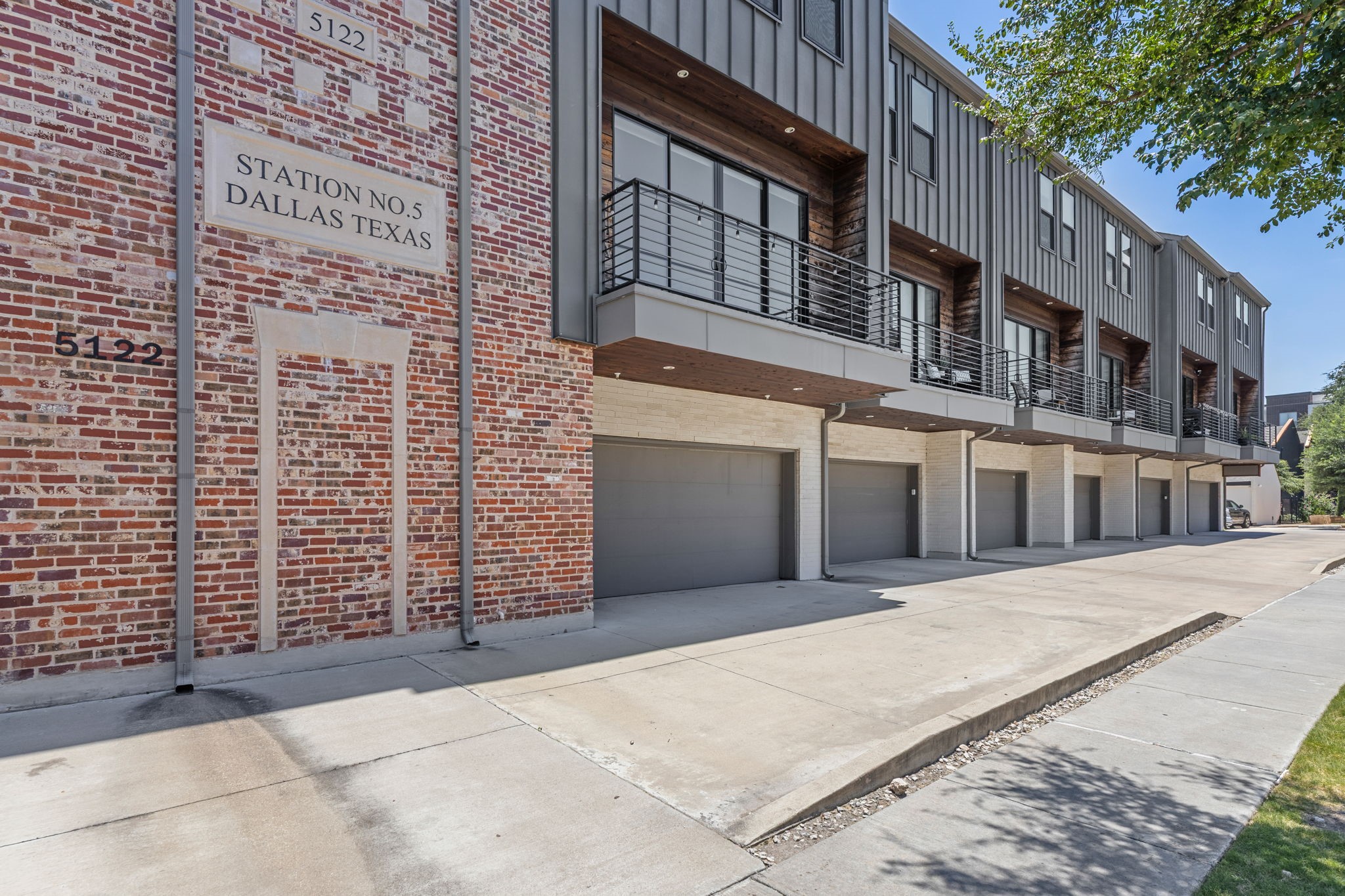 5122 Capitol Avenue 106