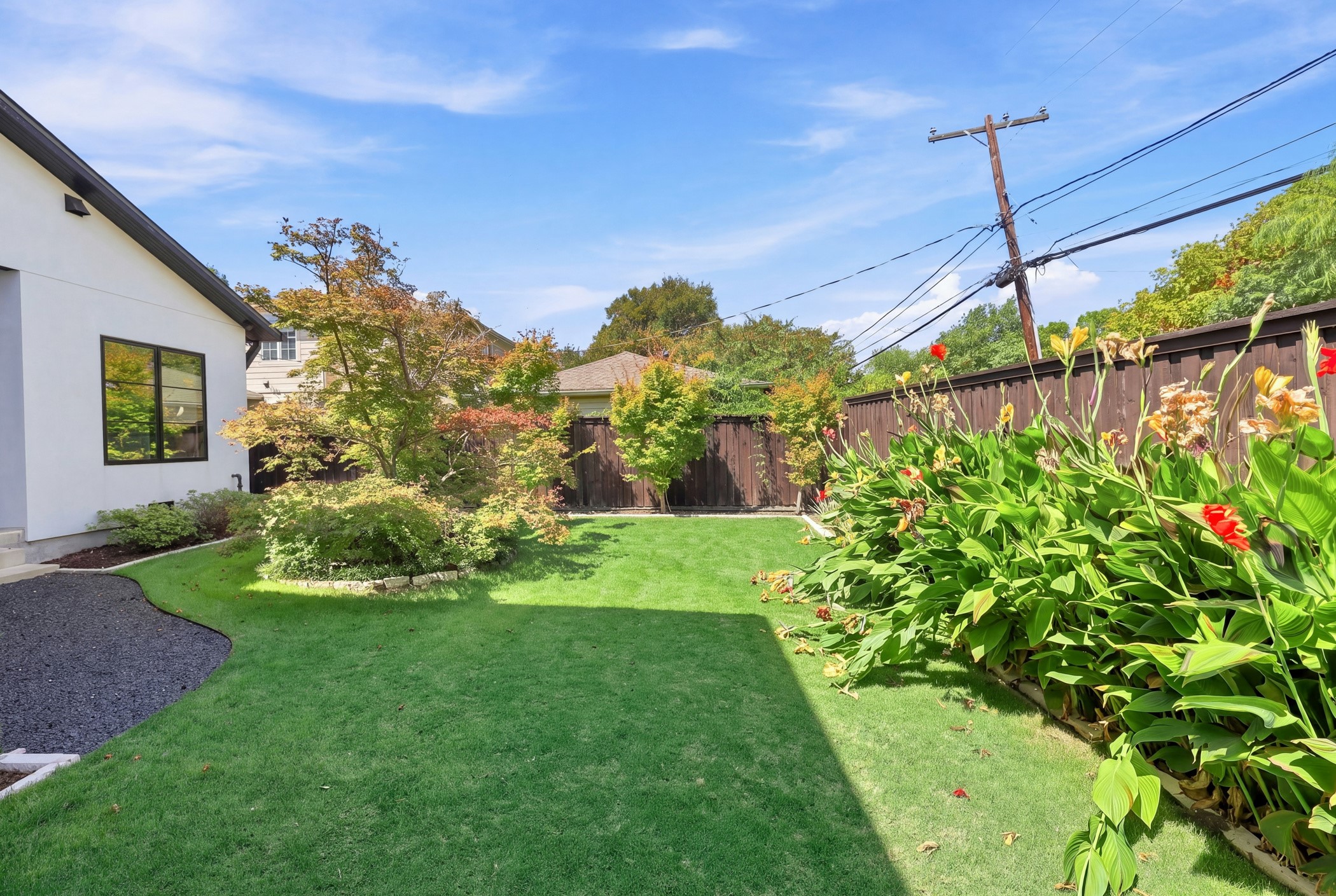 6939 Southridge Drive