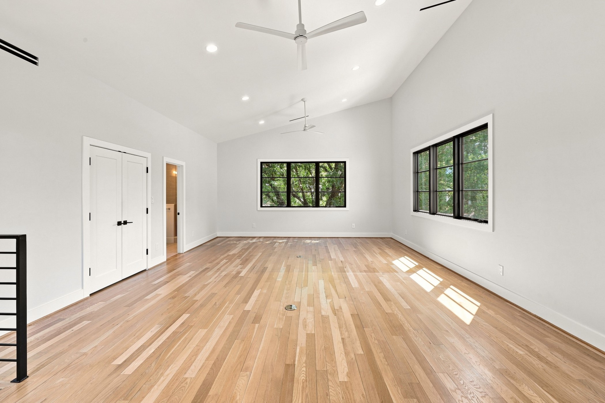 6939 Southridge Drive