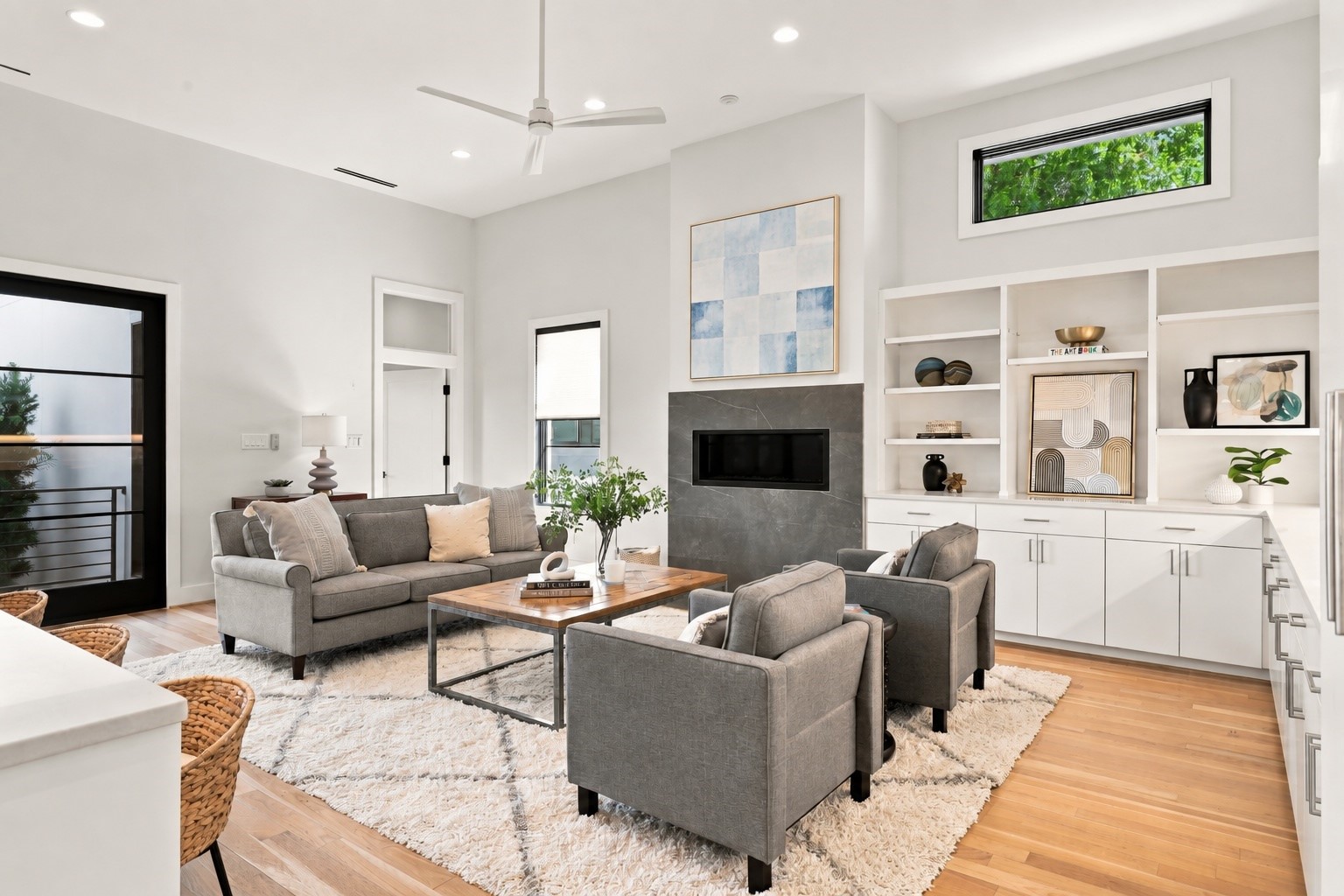 6939 Southridge Drive