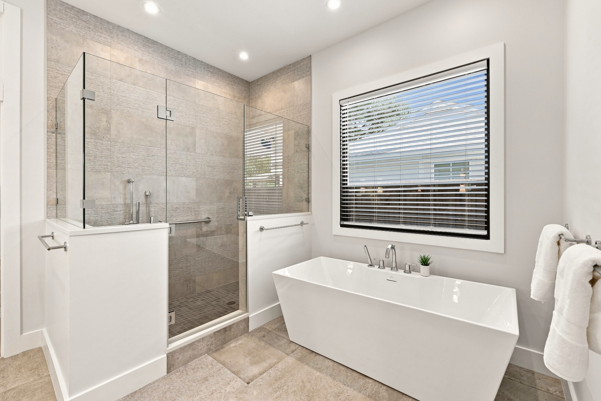 6939 Southridge Drive