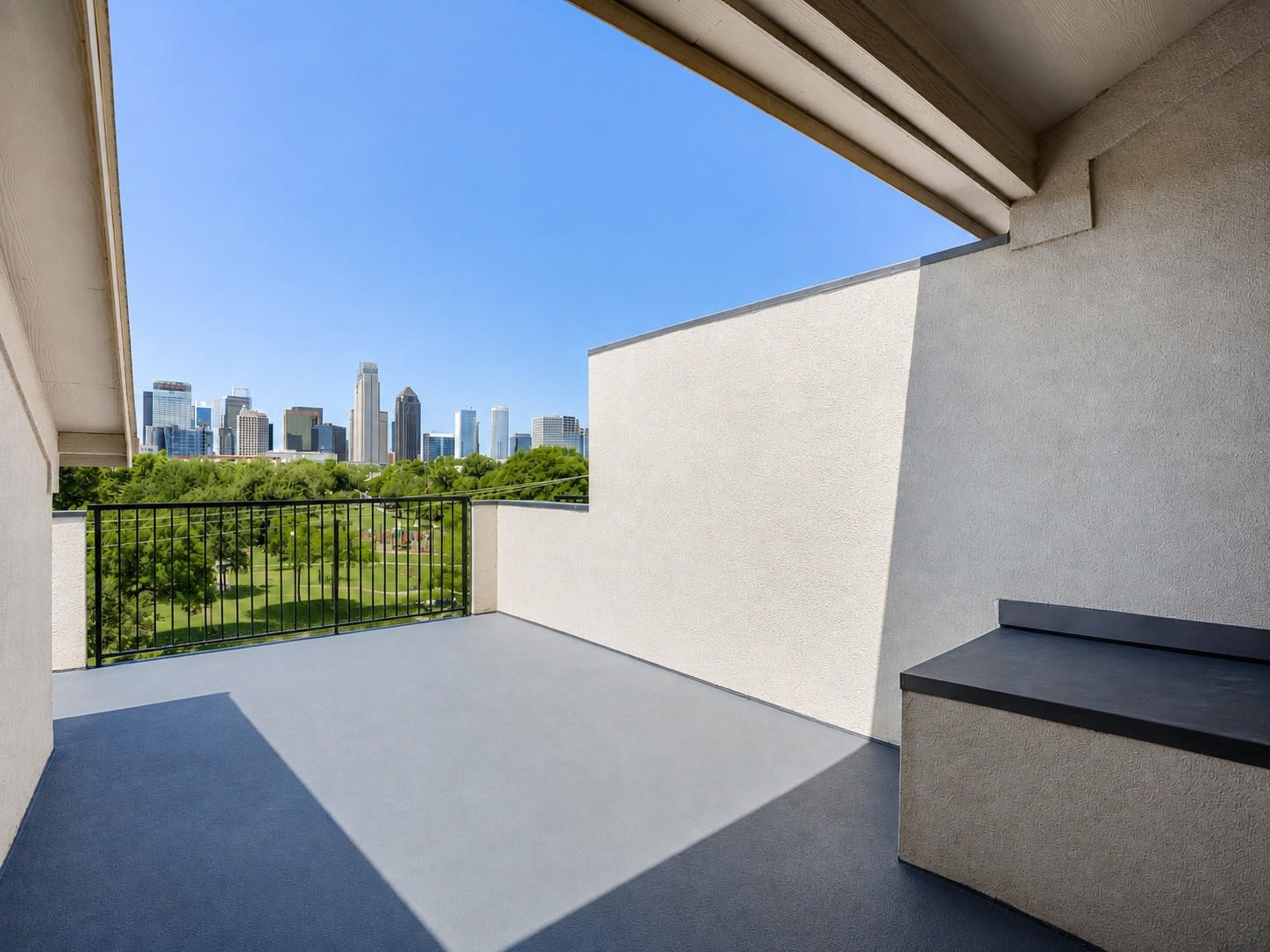1303 Palm Canyon Drive