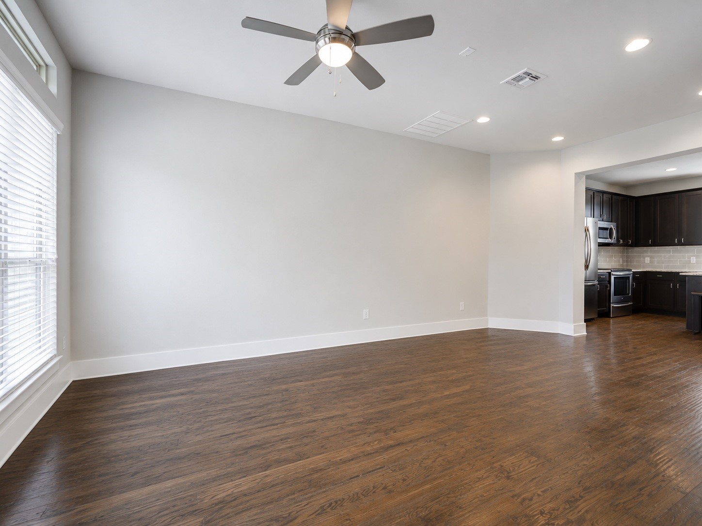 1303 Palm Canyon Drive