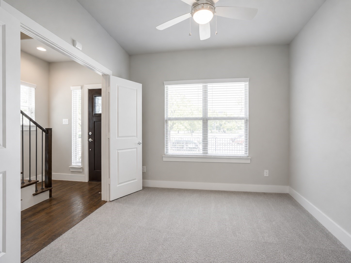 1303 Palm Canyon Drive