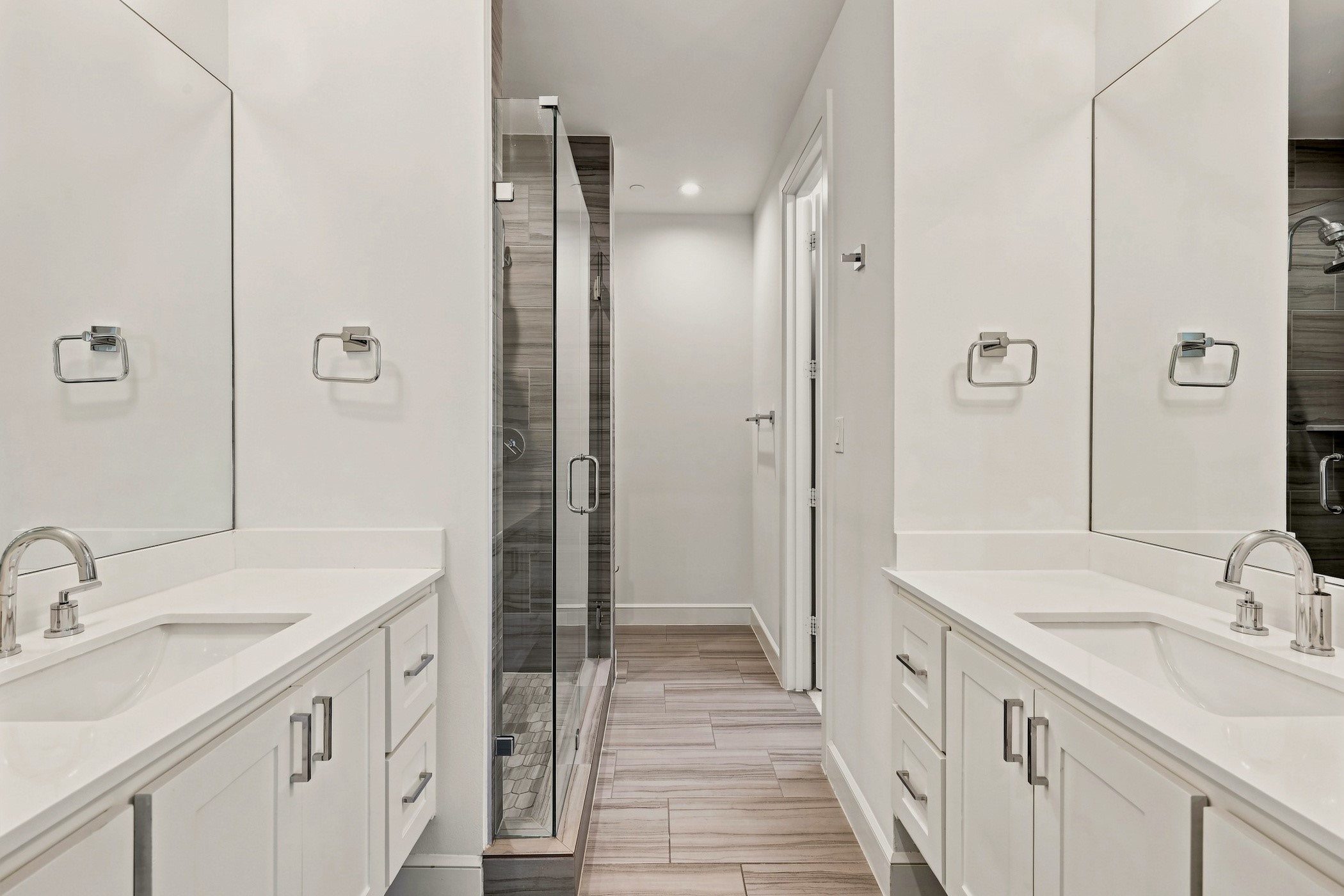 5122 Capitol Avenue 103