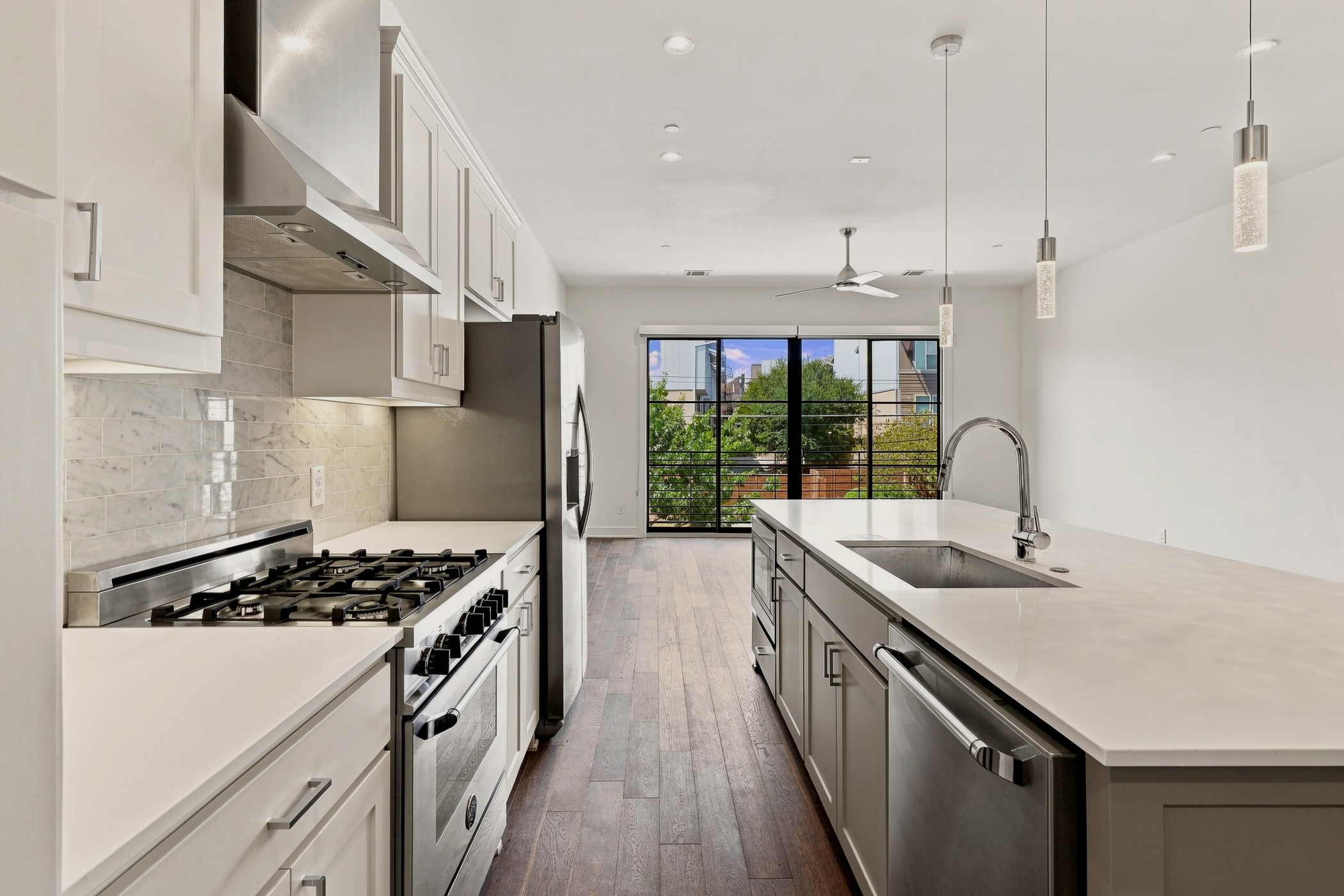 5122 Capitol Avenue 103