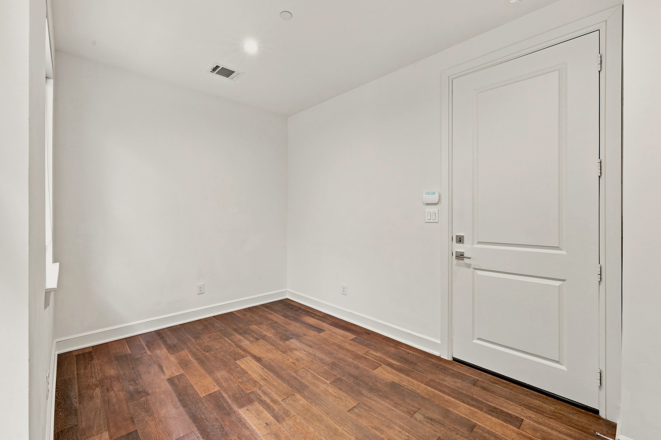 5122 Capitol Avenue 103