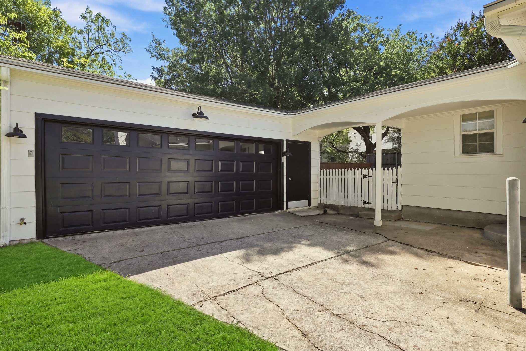 4634 Rockaway Drive