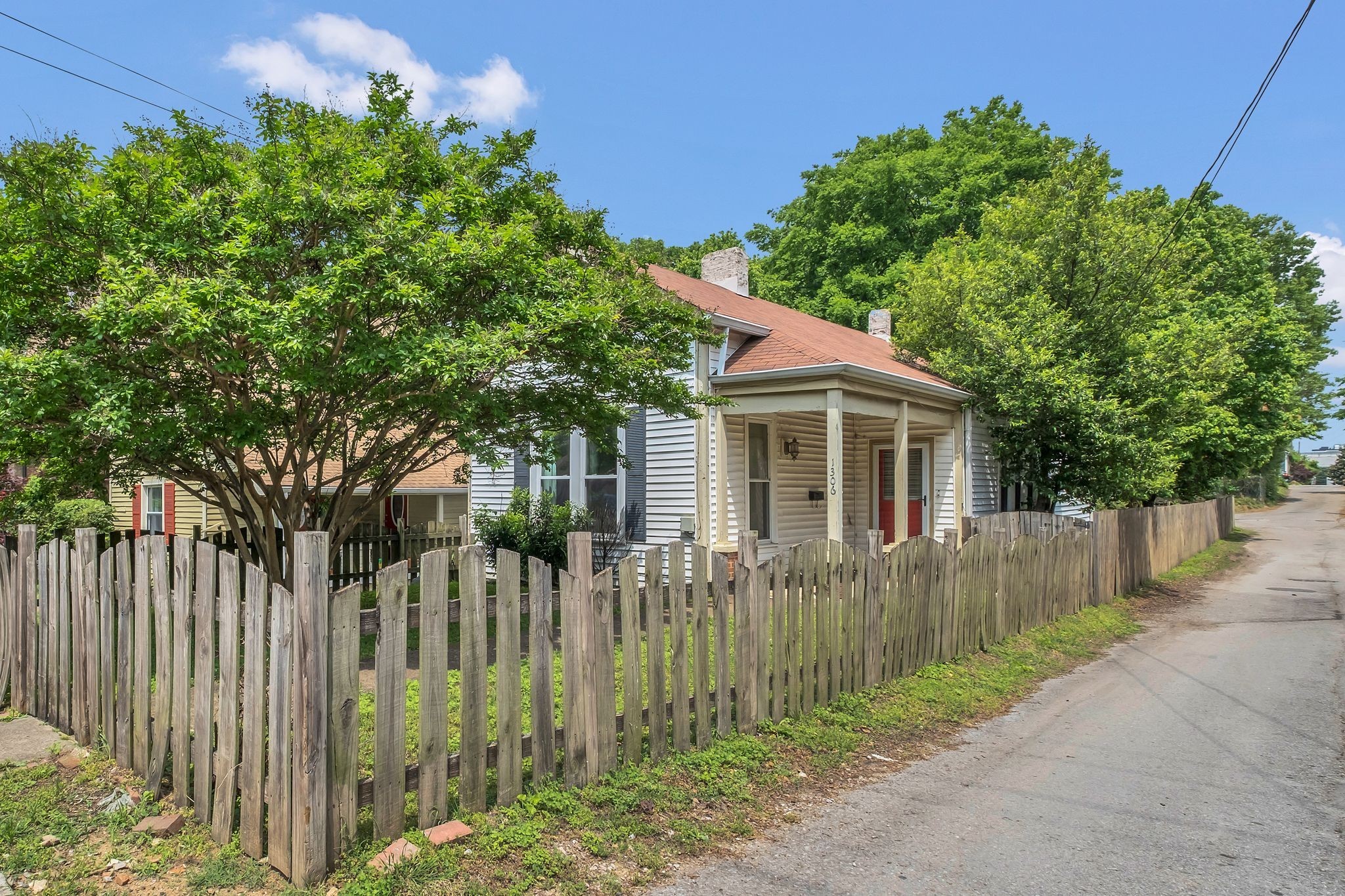 1306 7th Ave, N