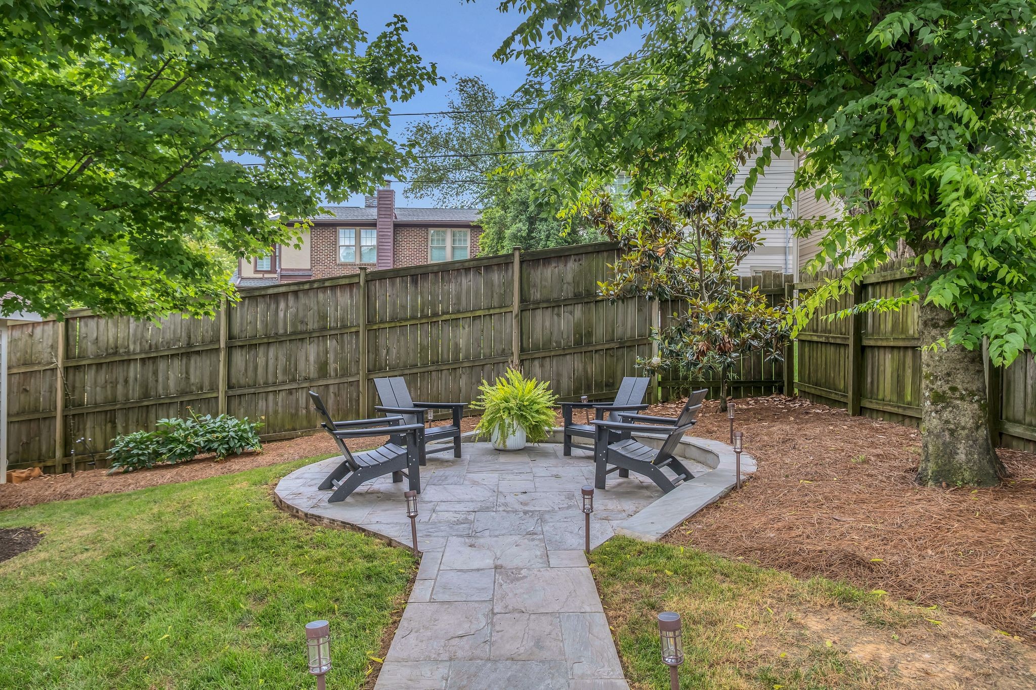 141 Lincoln Ct