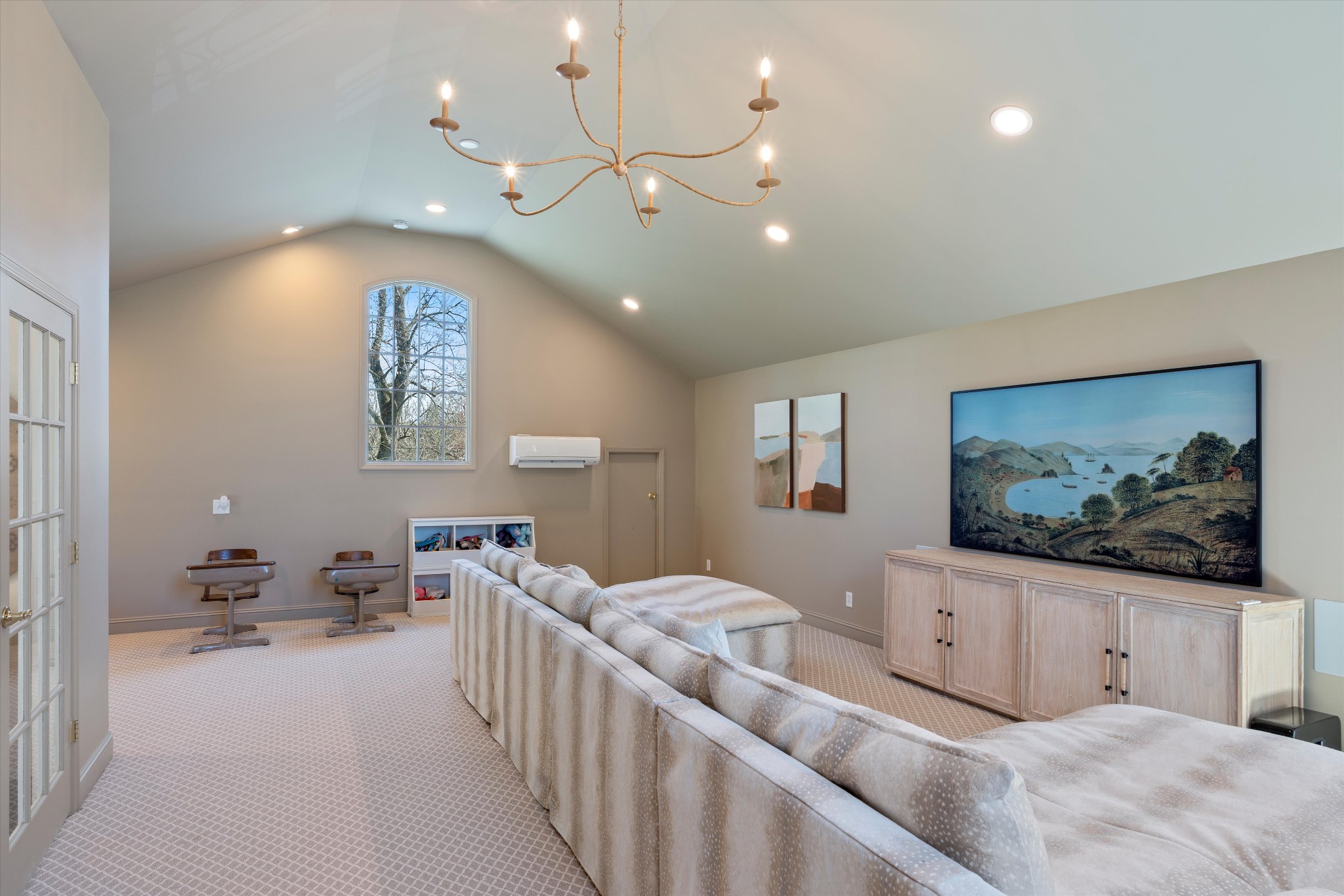 5929 Robert E Lee Dr