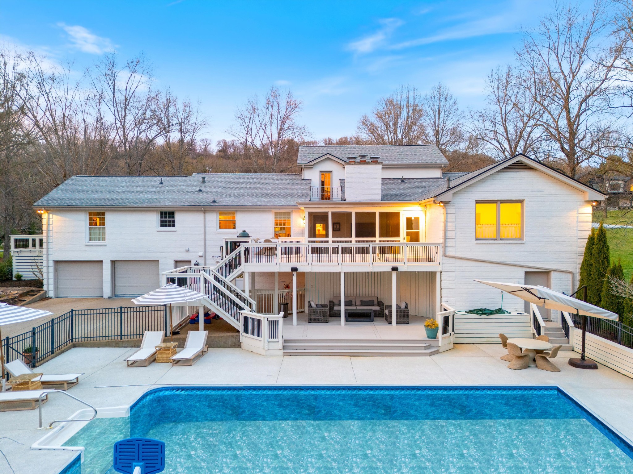 5929 Robert E Lee Dr