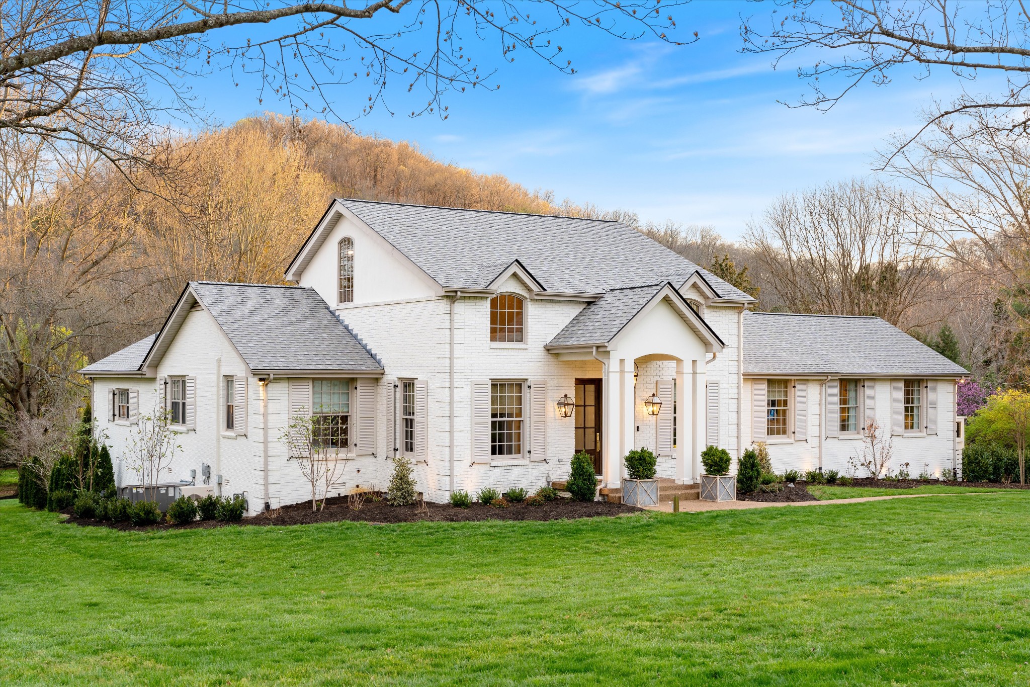 5929 Robert E Lee Dr