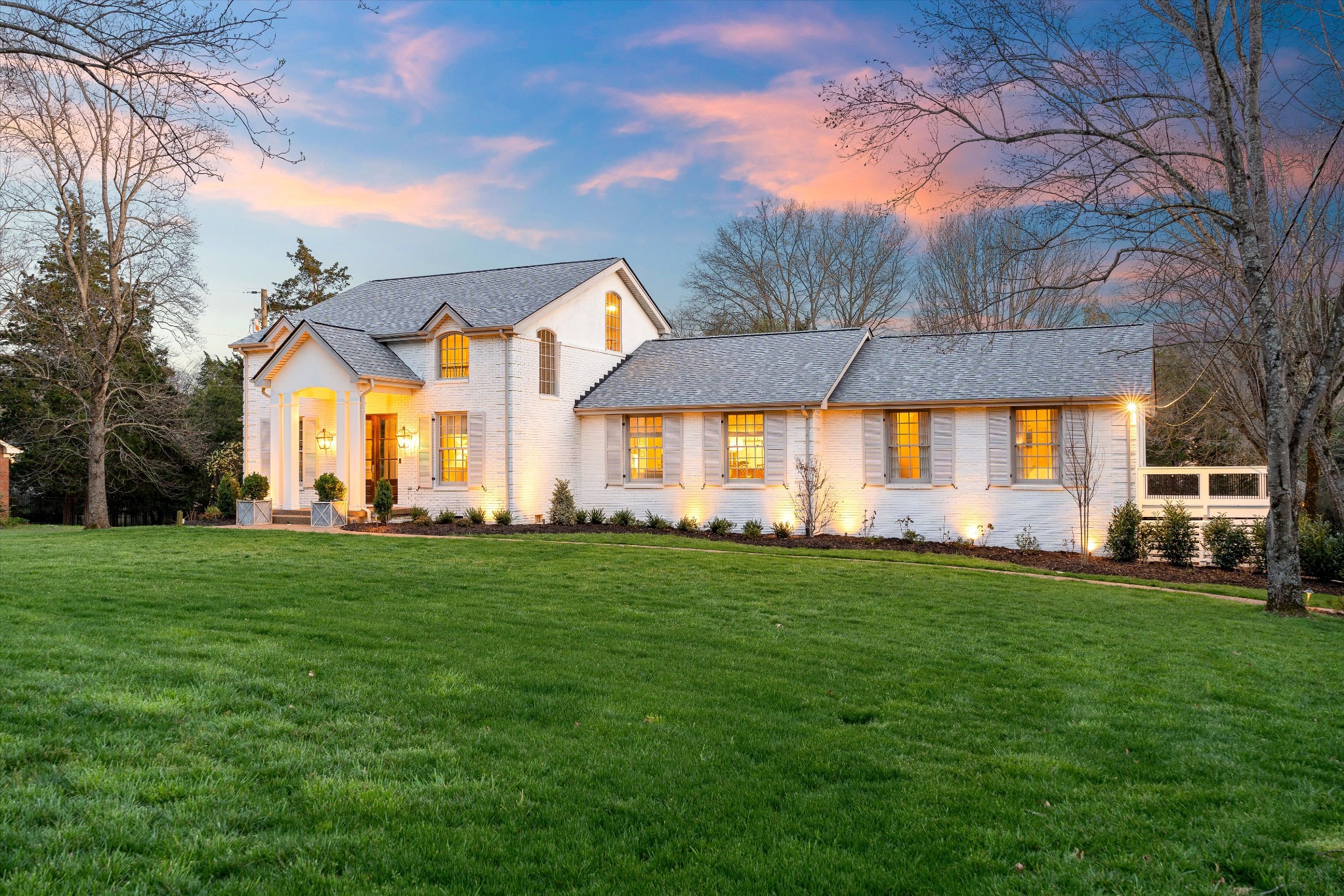 5929 Robert E Lee Dr